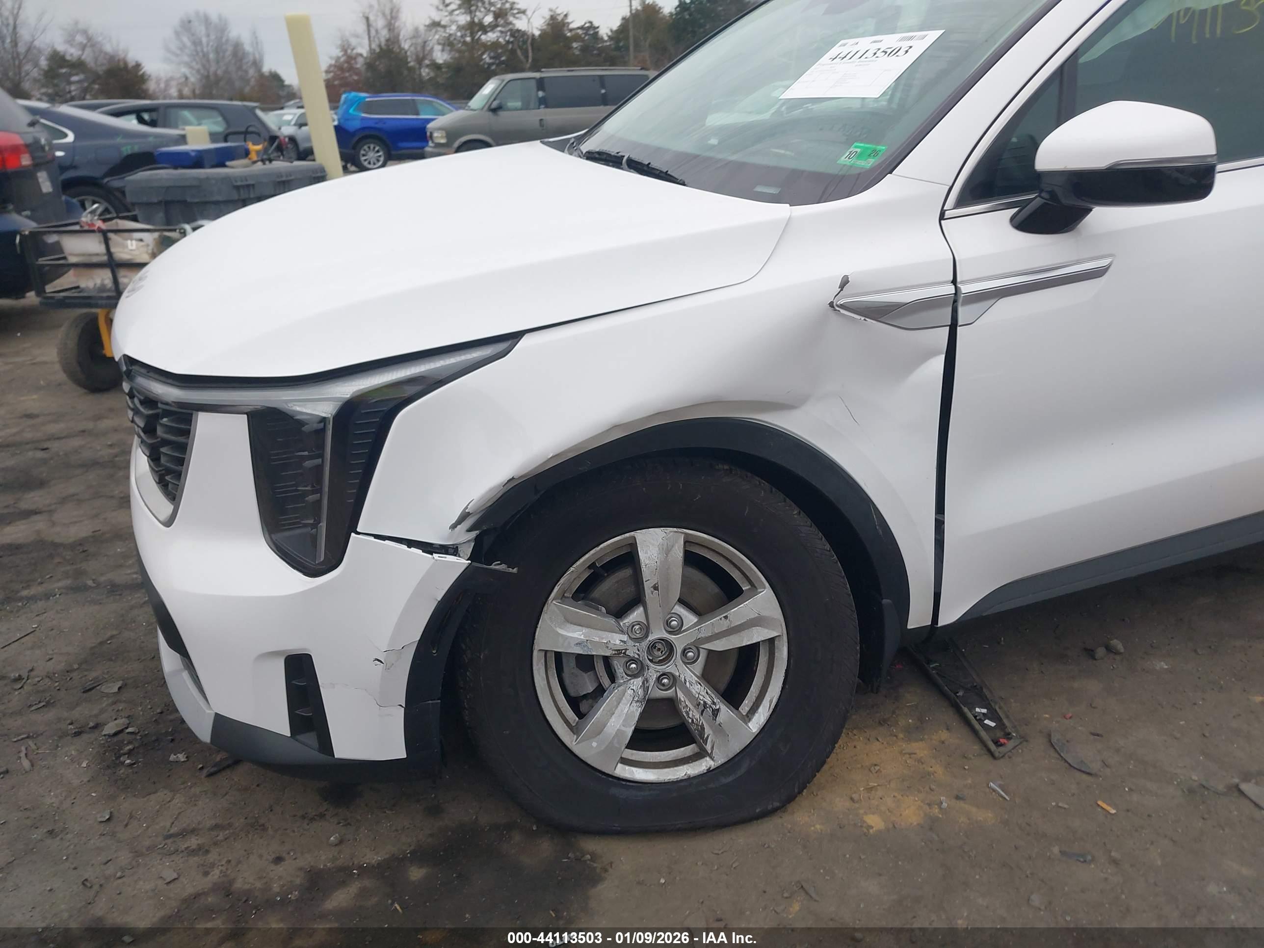 KIA SORENTO image 6