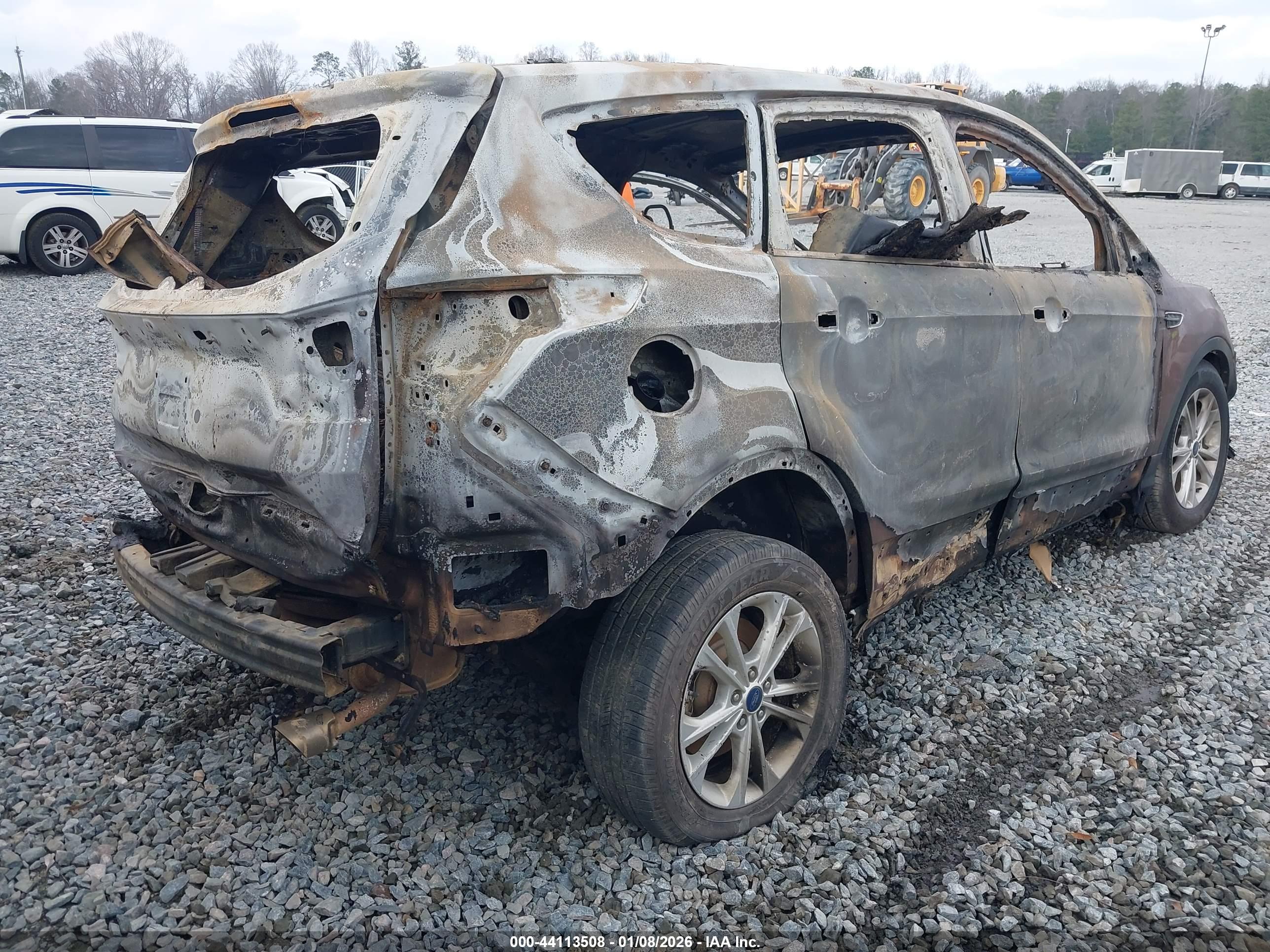 FORD ESCAPE image 4