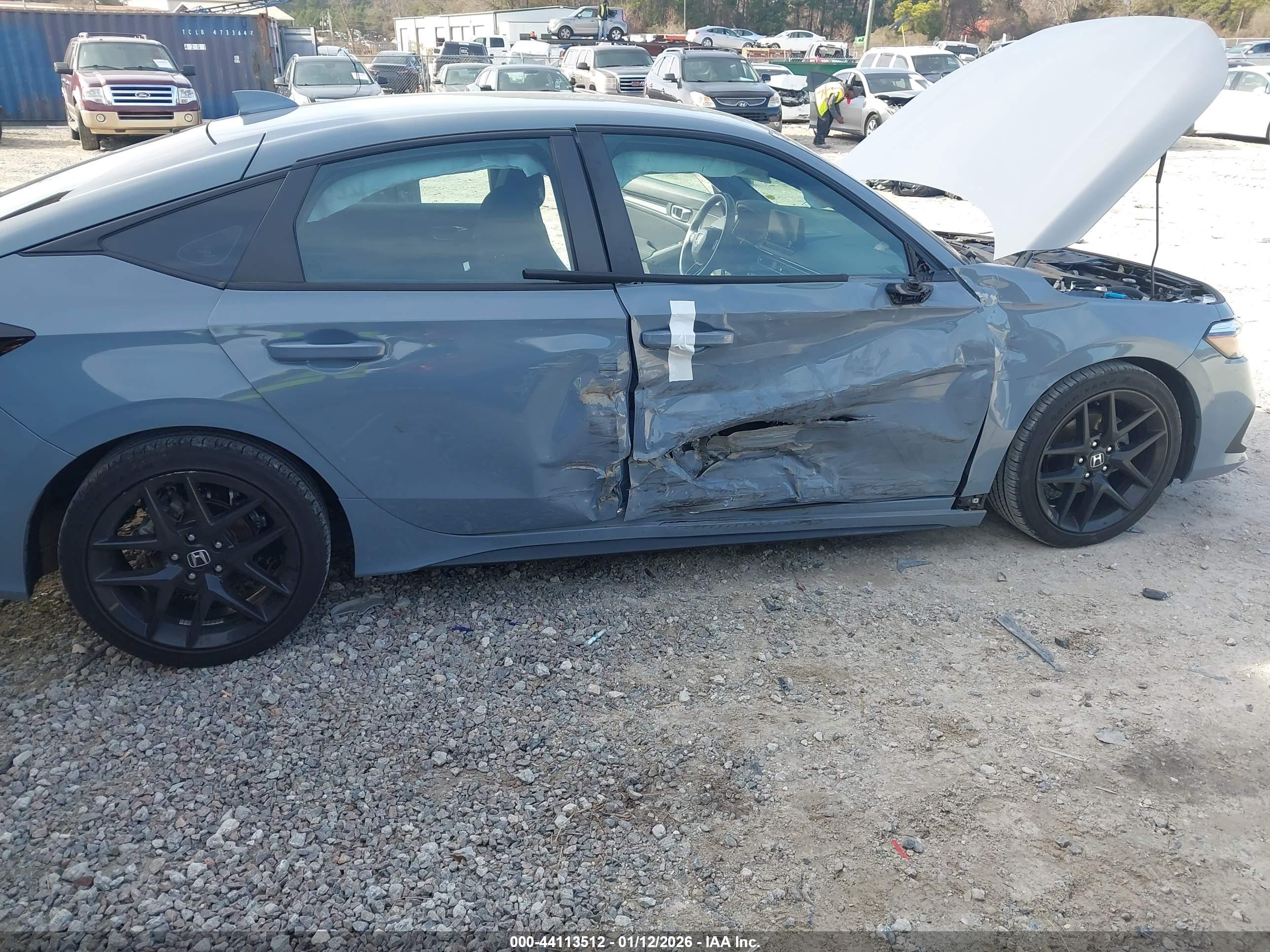 HONDA CIVIC image 6