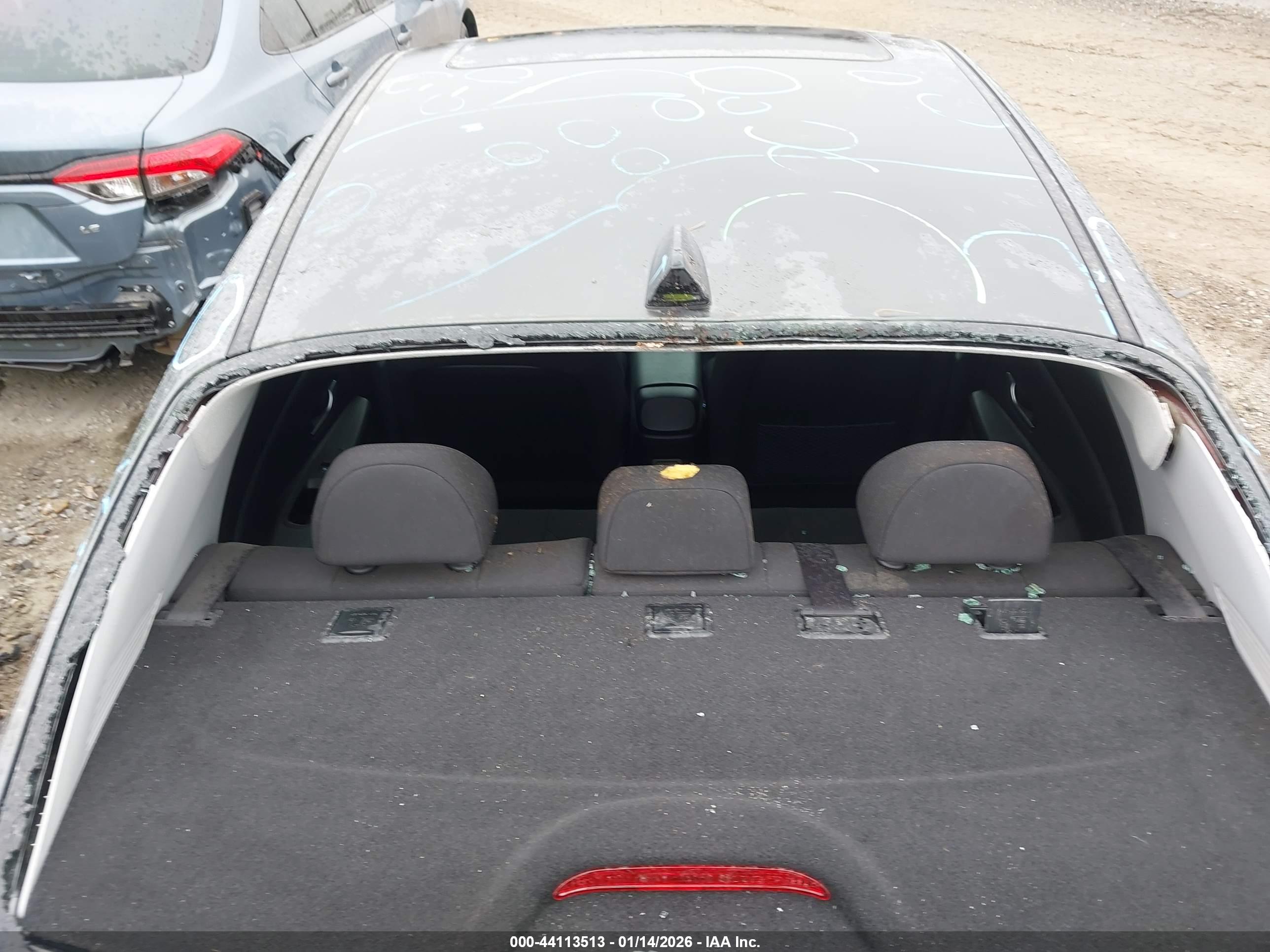 HYUNDAI ELANTRA image 6