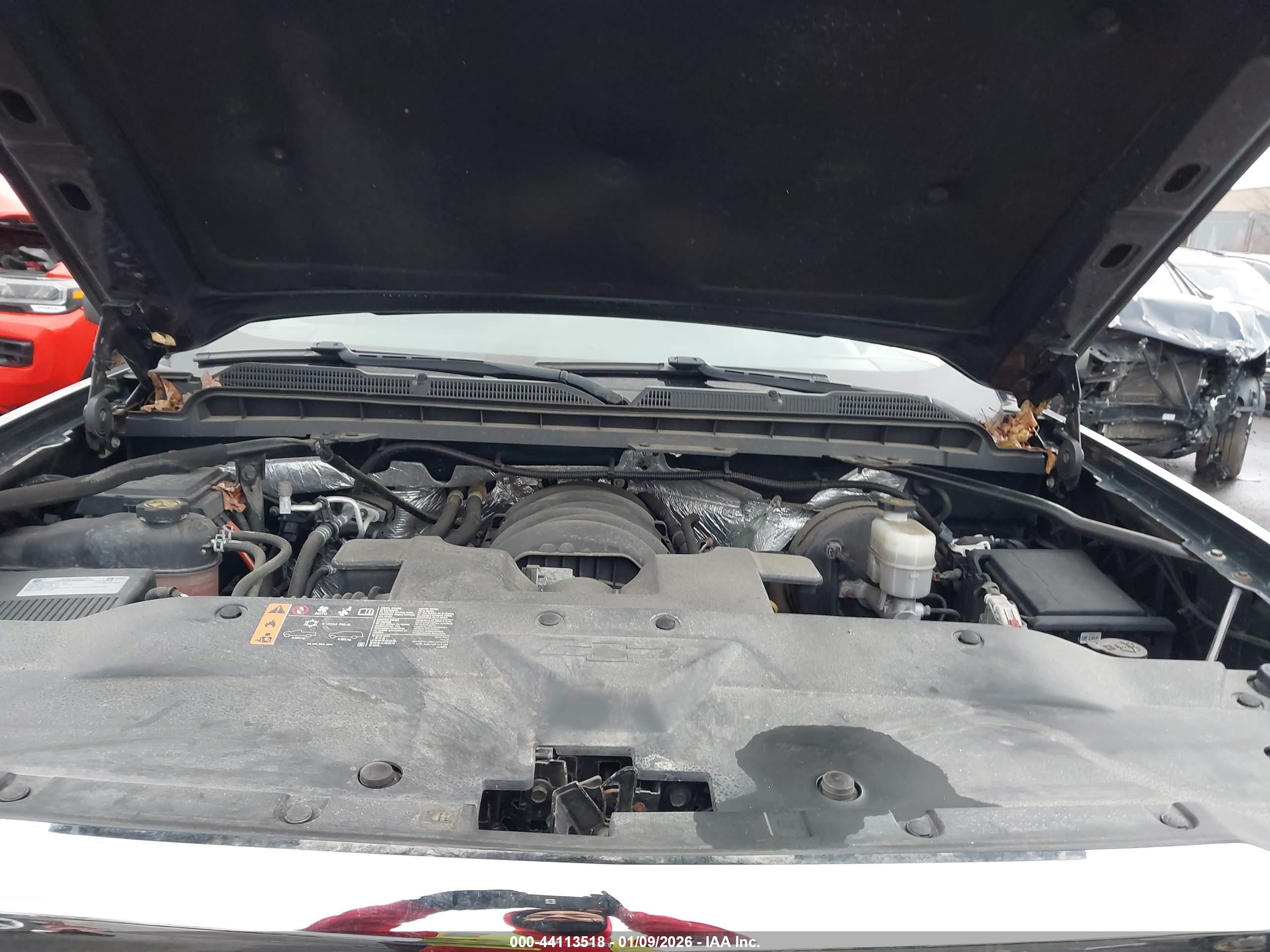 CHEVROLET SILVERADO image 10