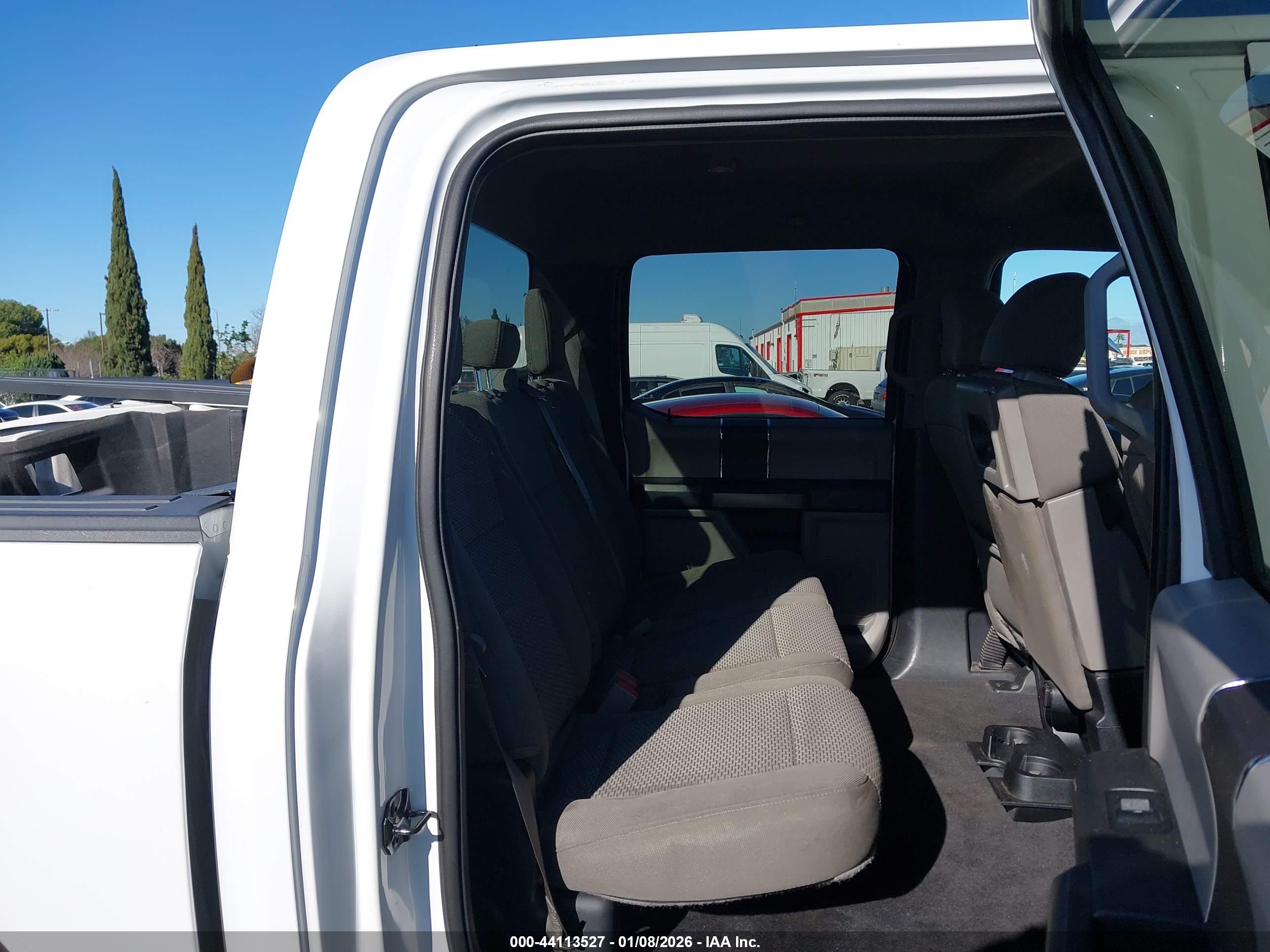 FORD F-150 image 8
