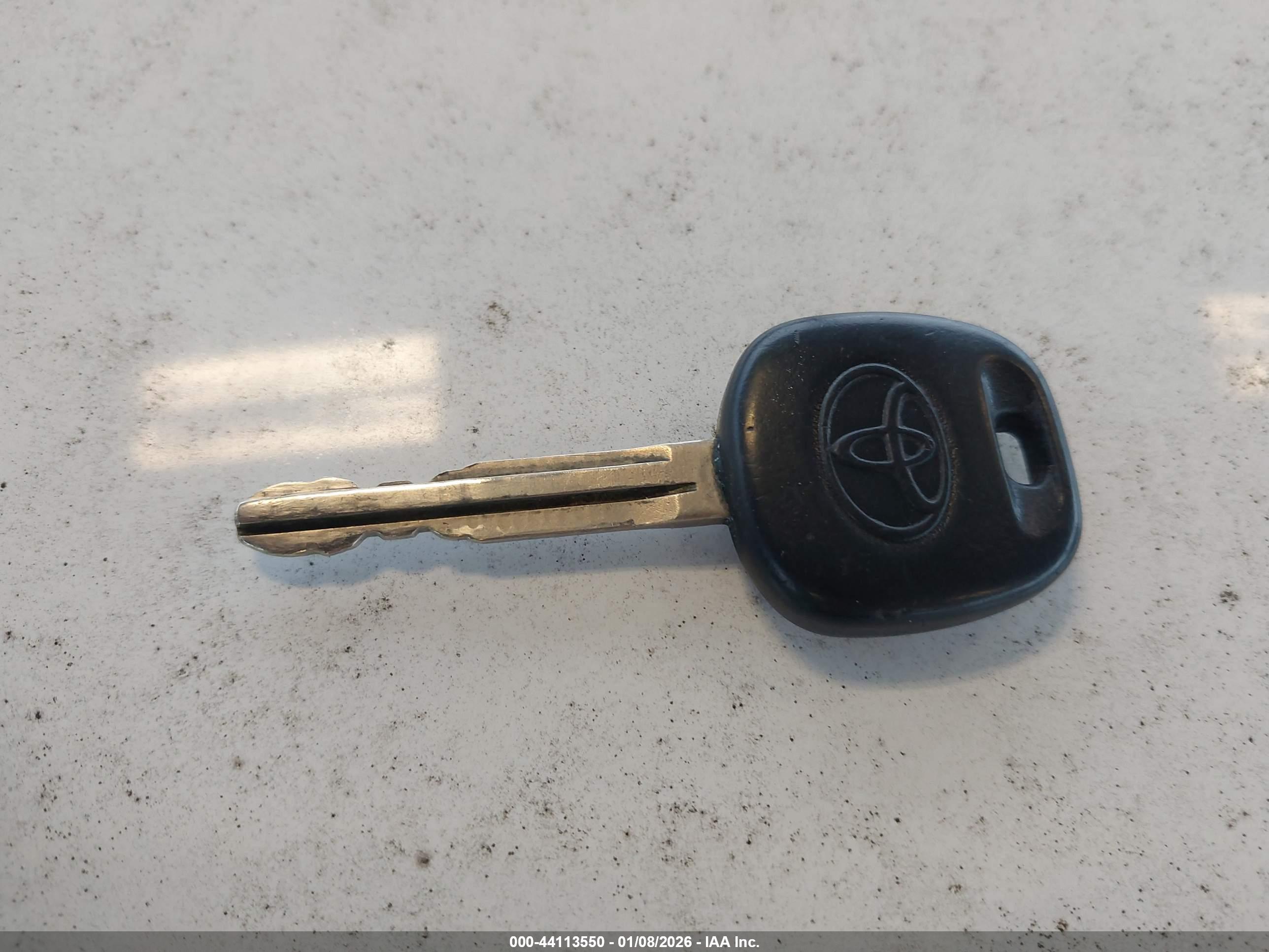 TOYOTA COROLLA image 11