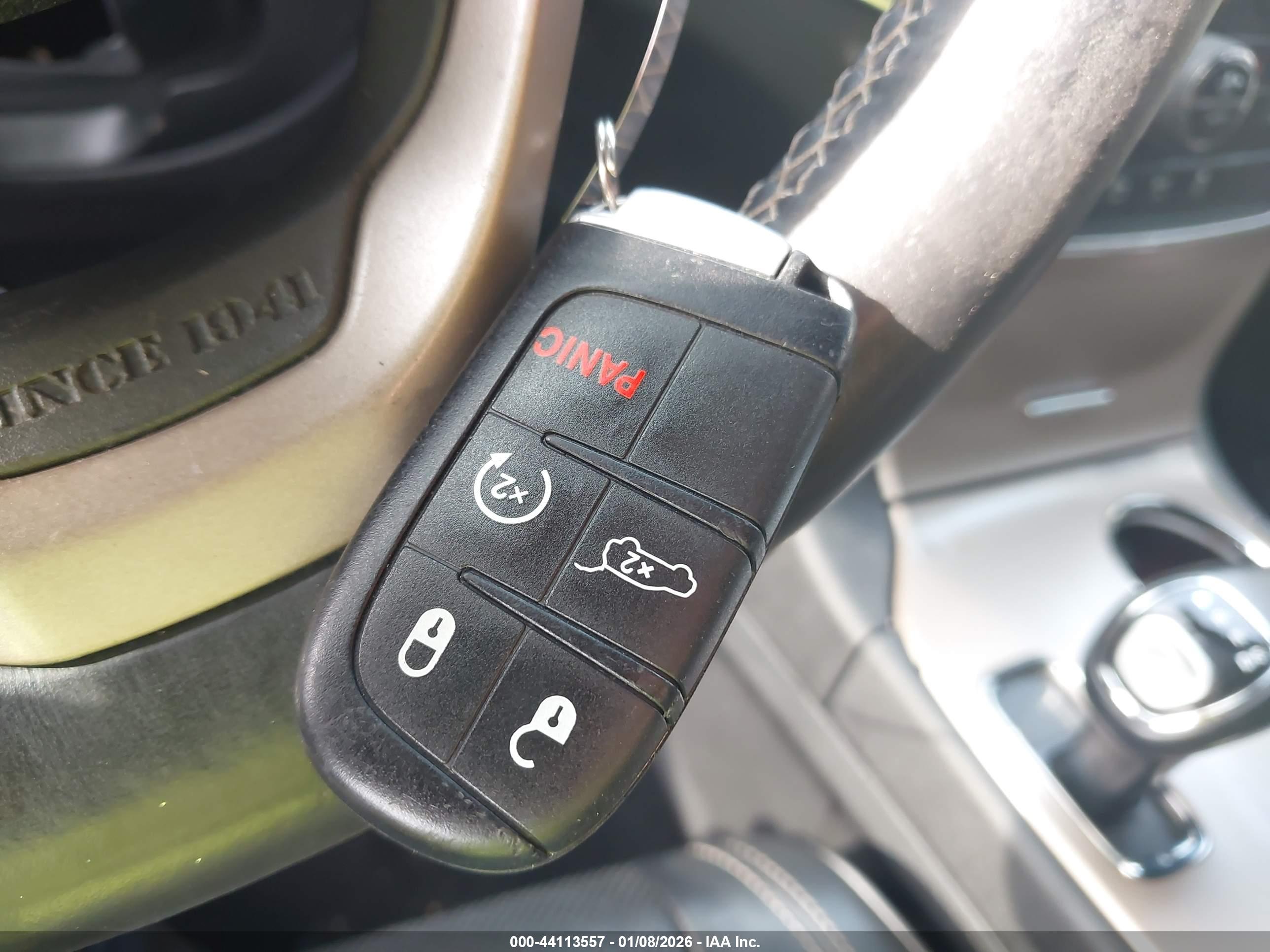 JEEP GRAND image 11