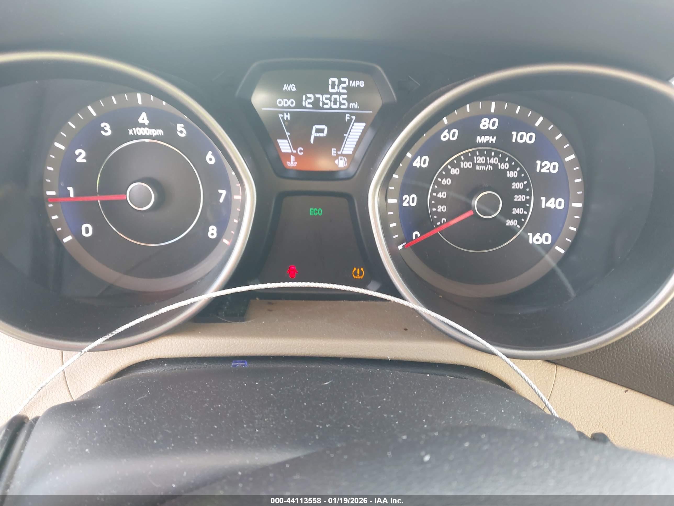 HYUNDAI ELANTRA image 7