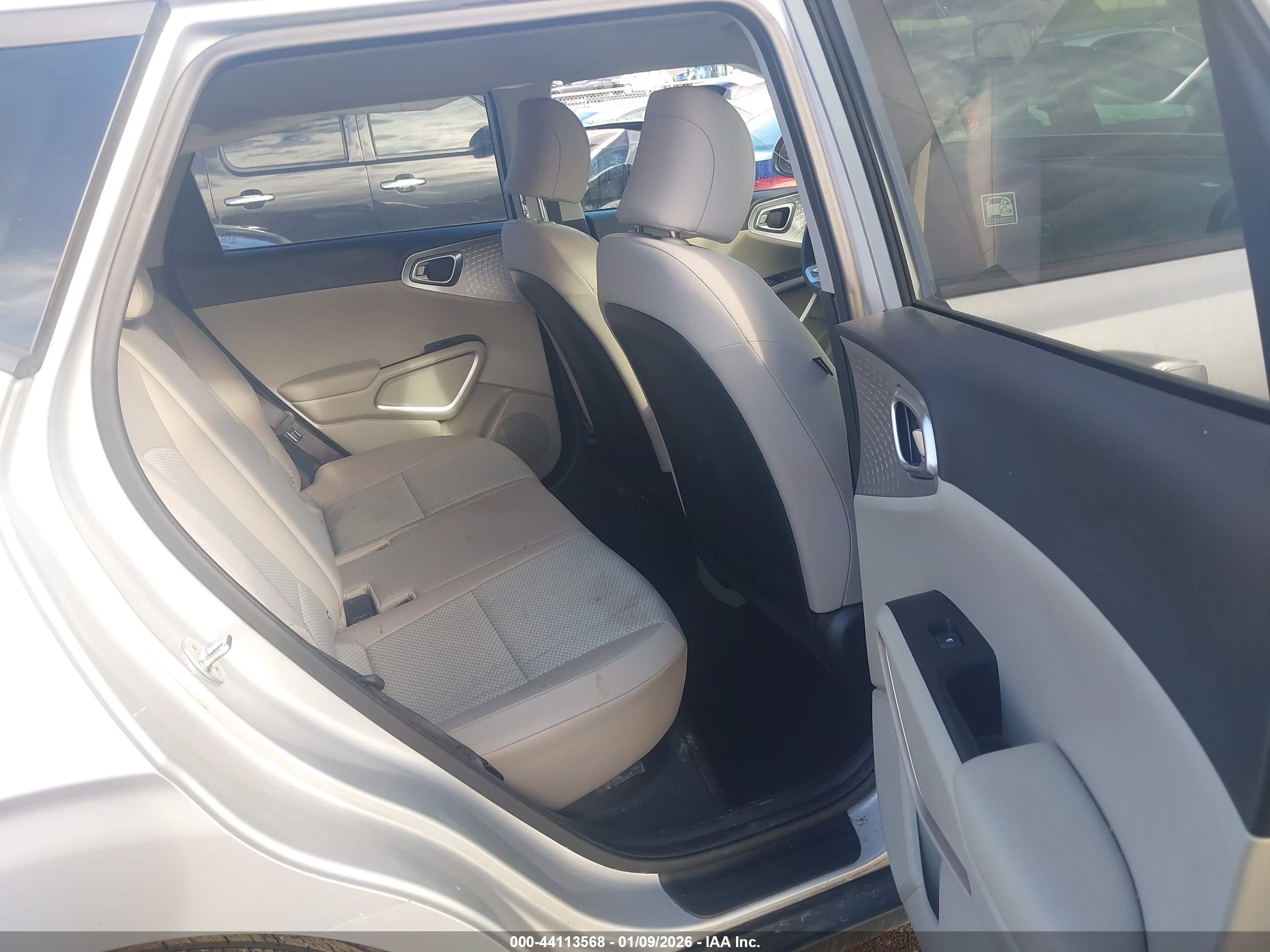KIA SOUL image 8