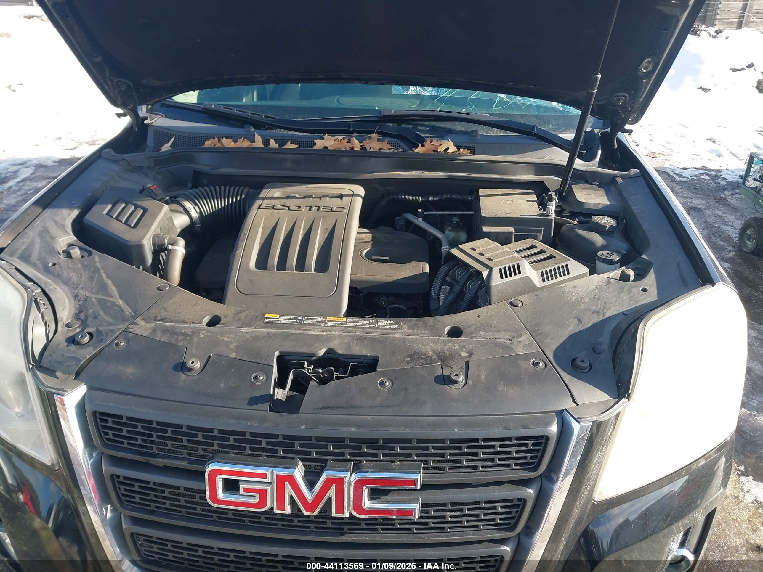 GMC TERRAIN image 10