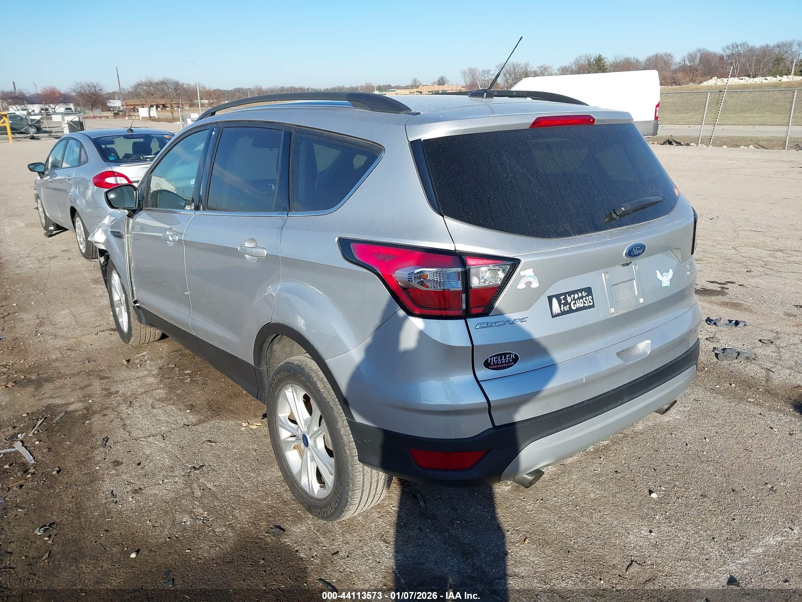 FORD ESCAPE image 3