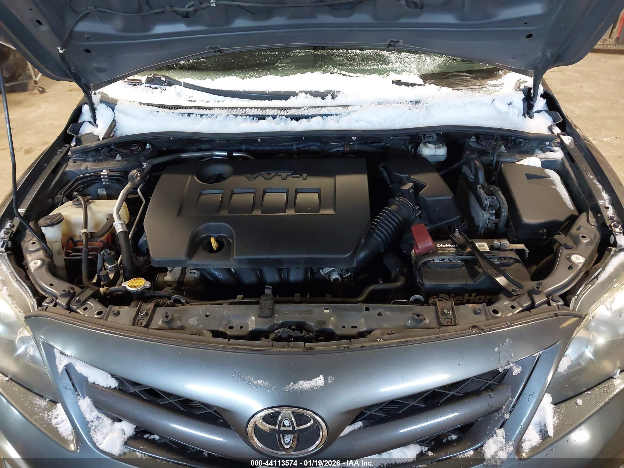TOYOTA COROLLA image 10