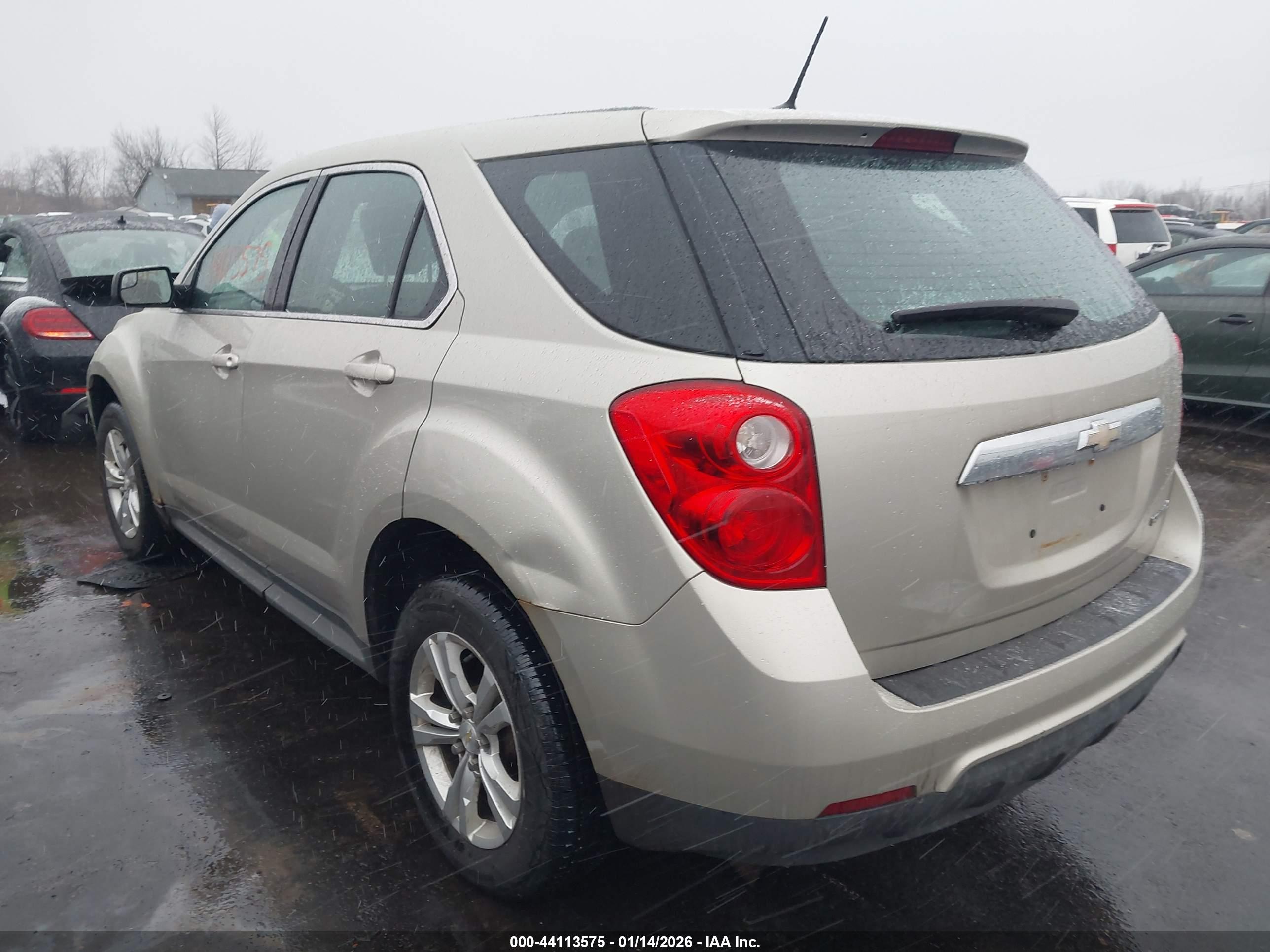 CHEVROLET EQUINOX image 3