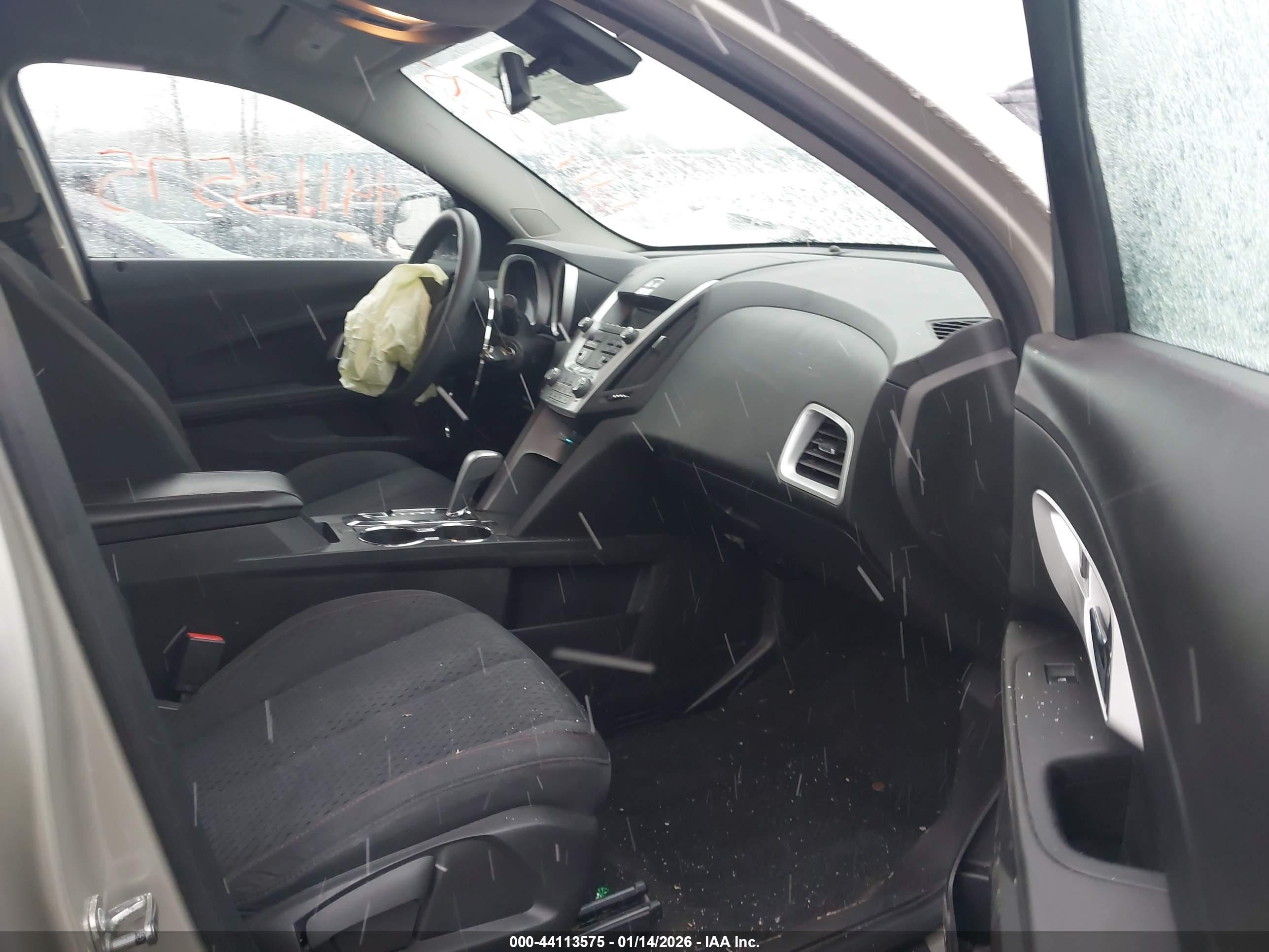 CHEVROLET EQUINOX image 5