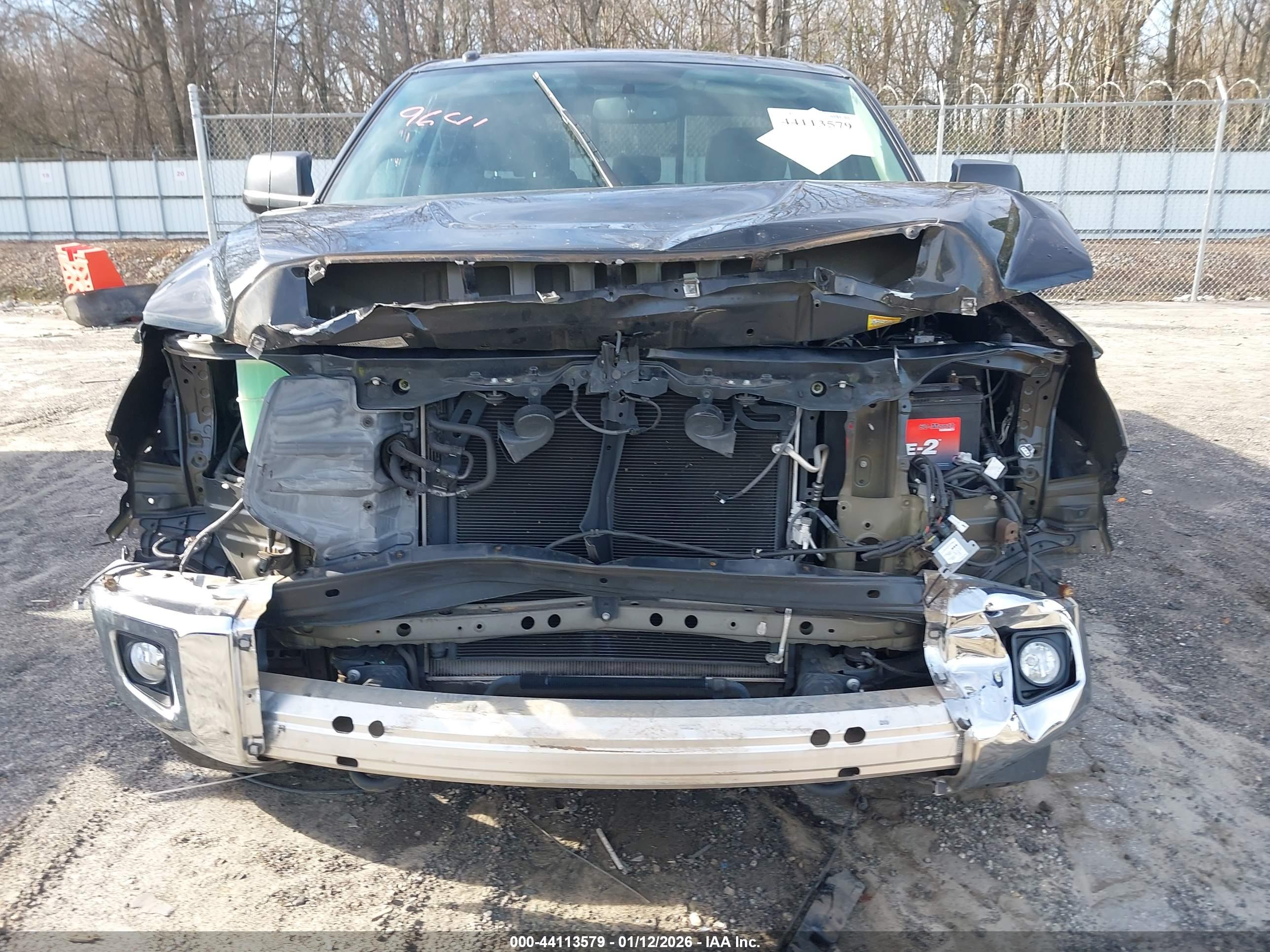 TOYOTA TUNDRA image 6