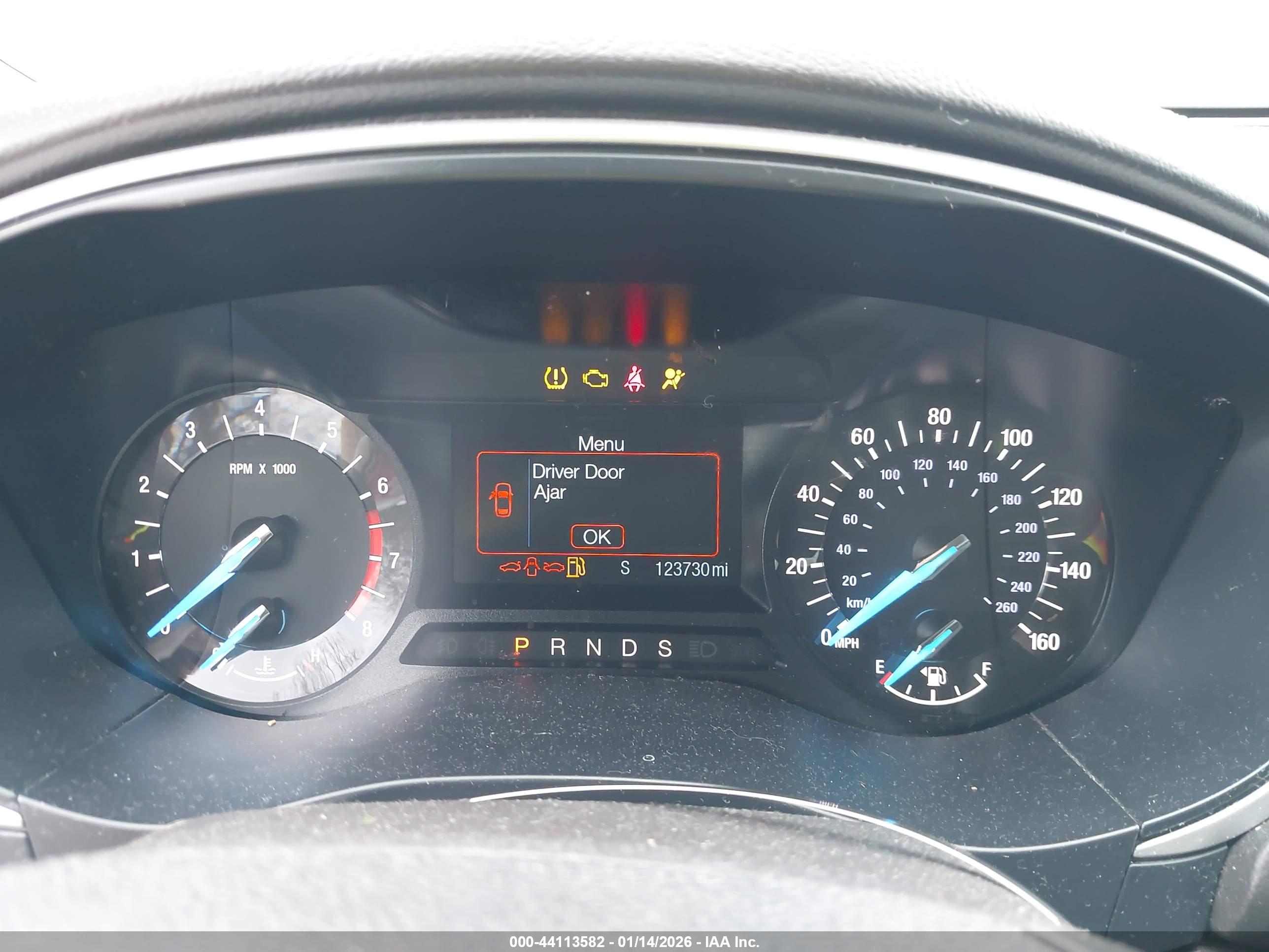 FORD FUSION image 7
