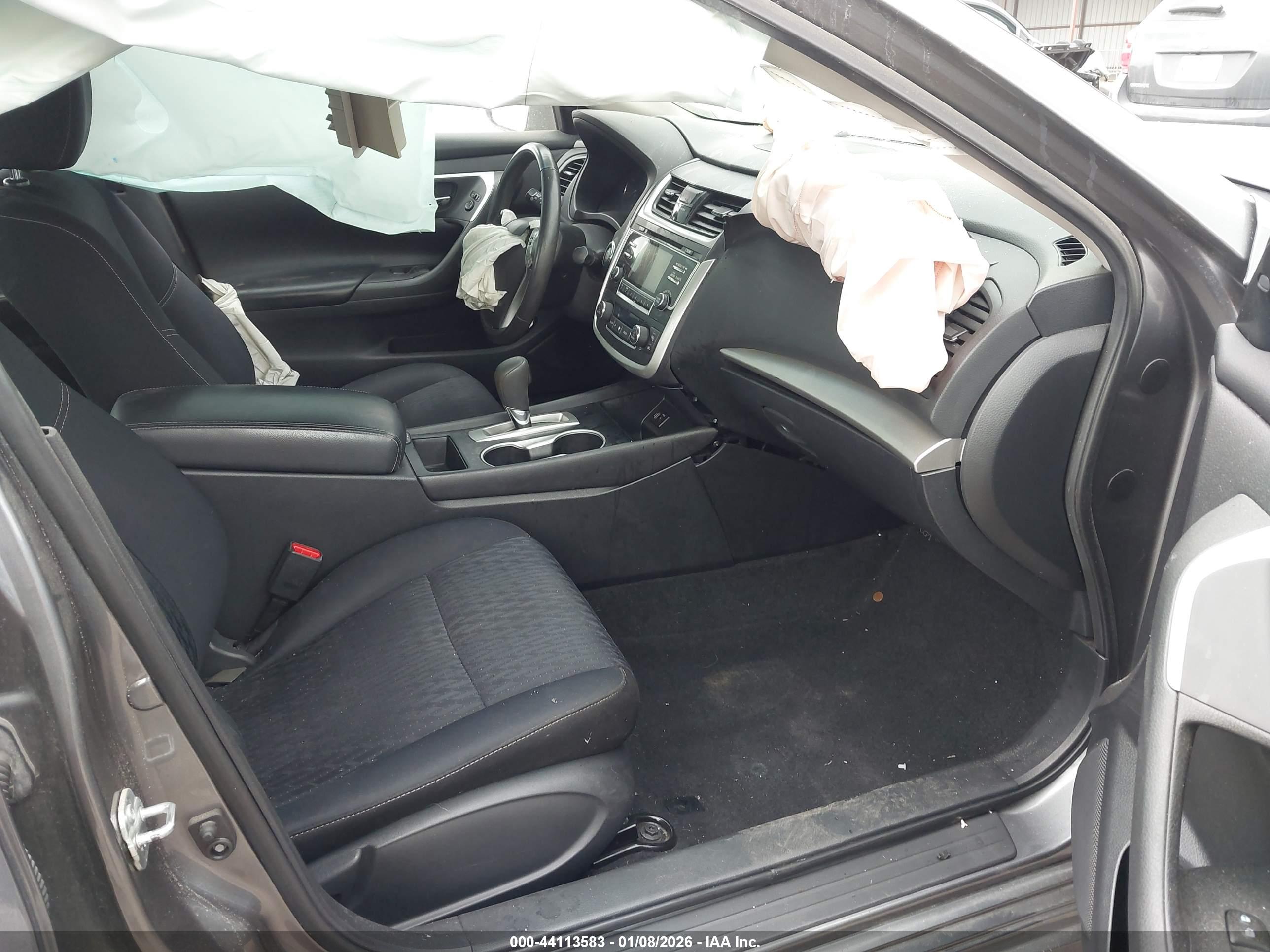 NISSAN ALTIMA image 5