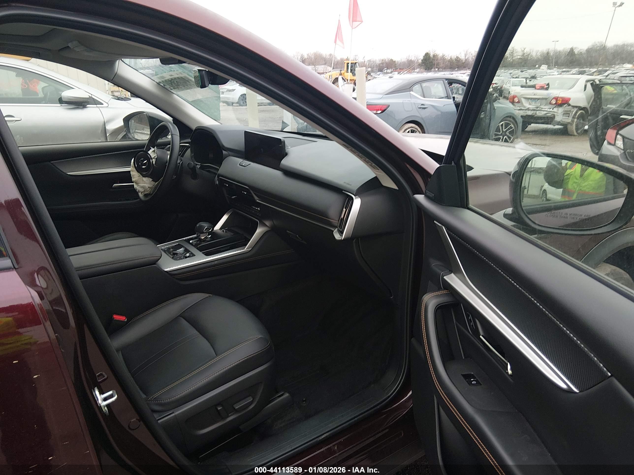 MAZDA CX-90 image 5