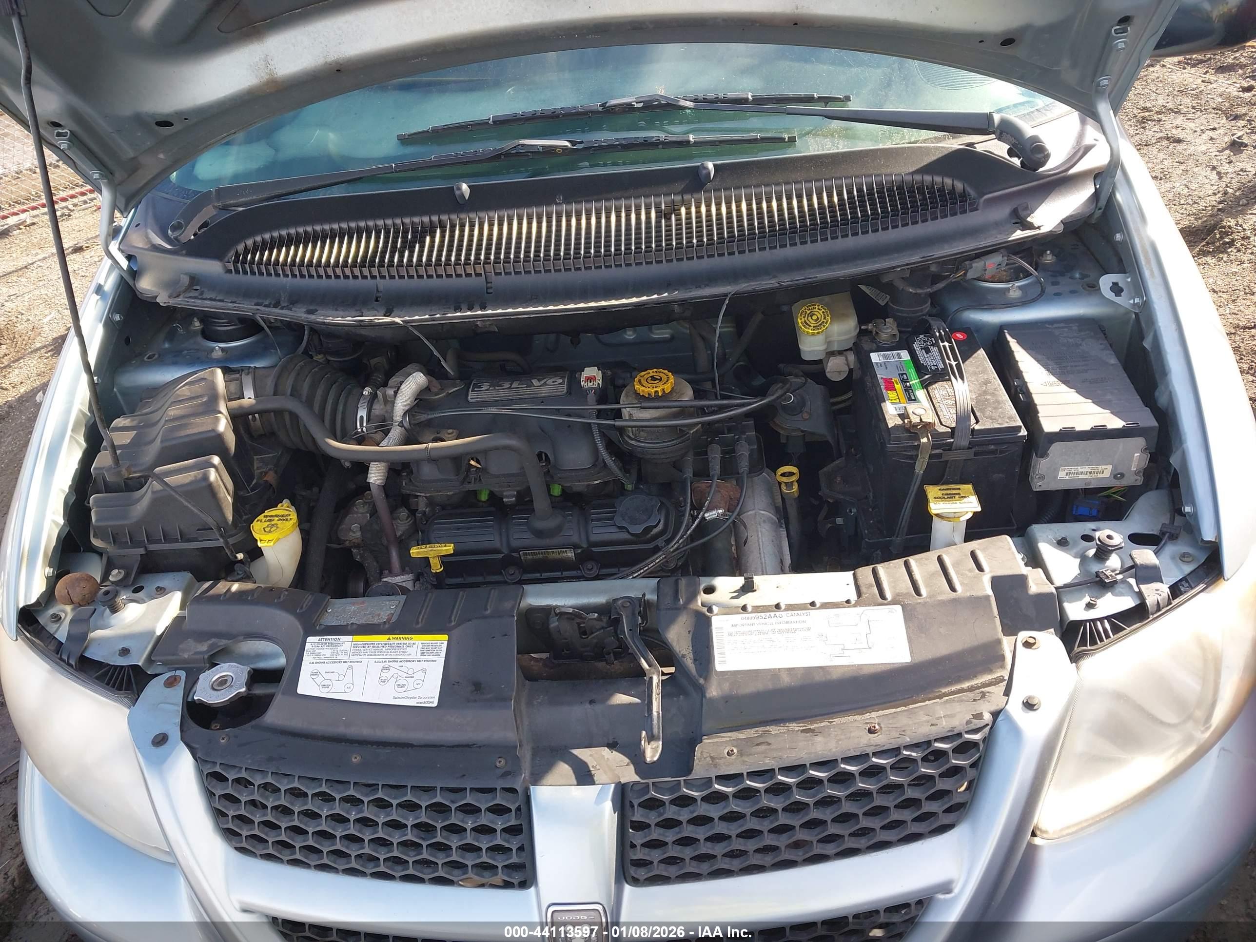 DODGE CARAVAN image 10