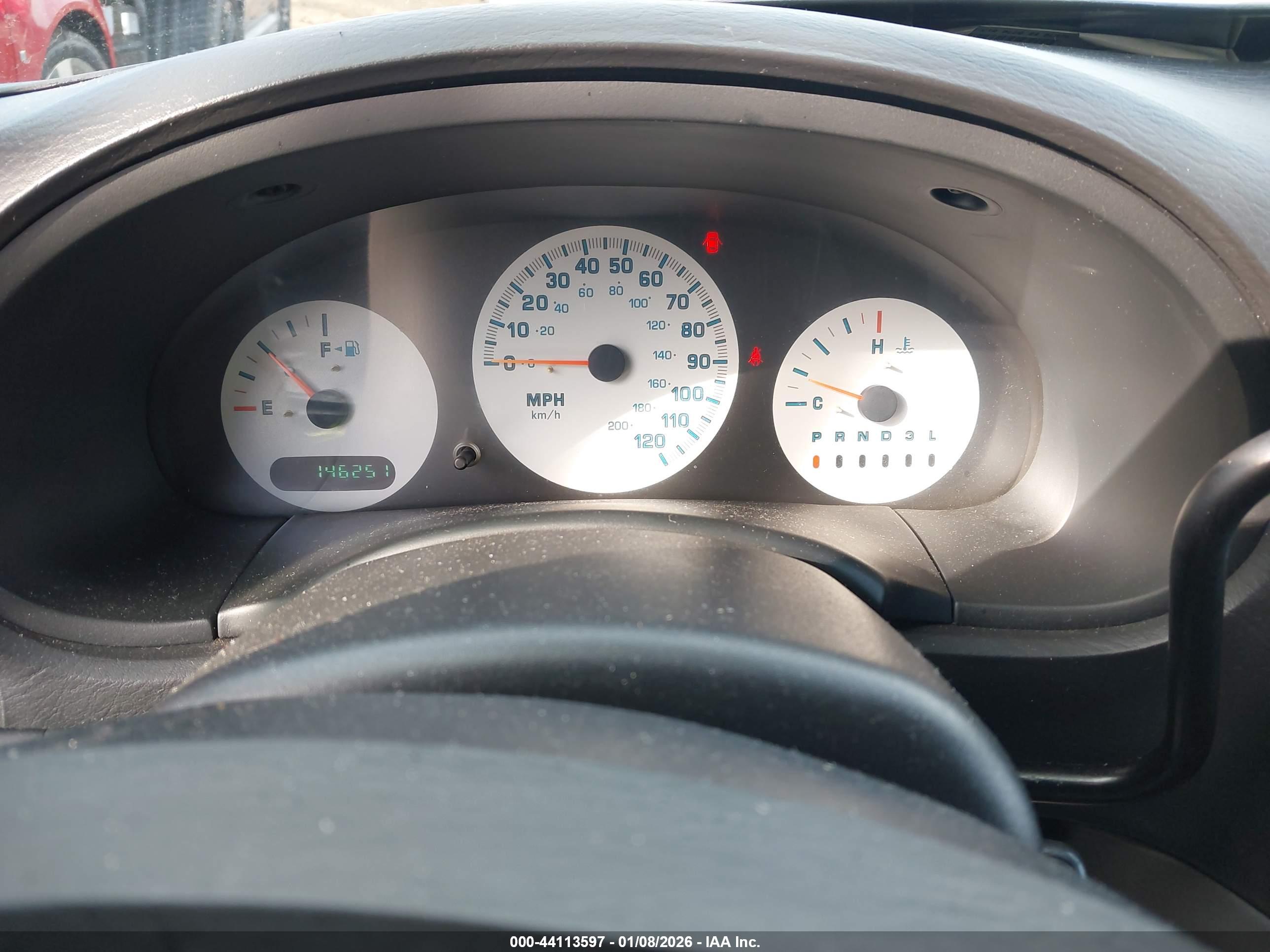 DODGE CARAVAN image 7