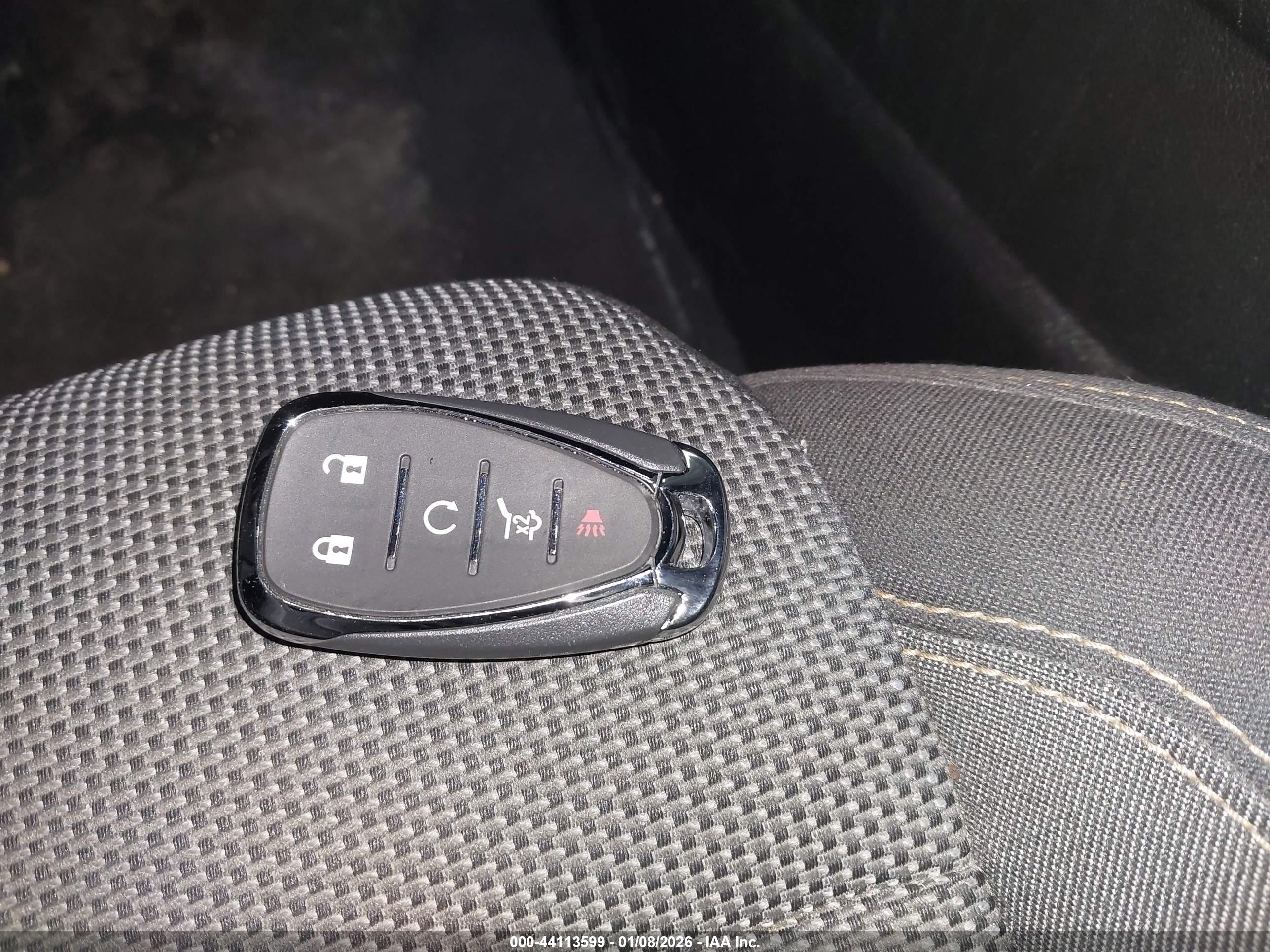CHEVROLET TRAVERSE image 11