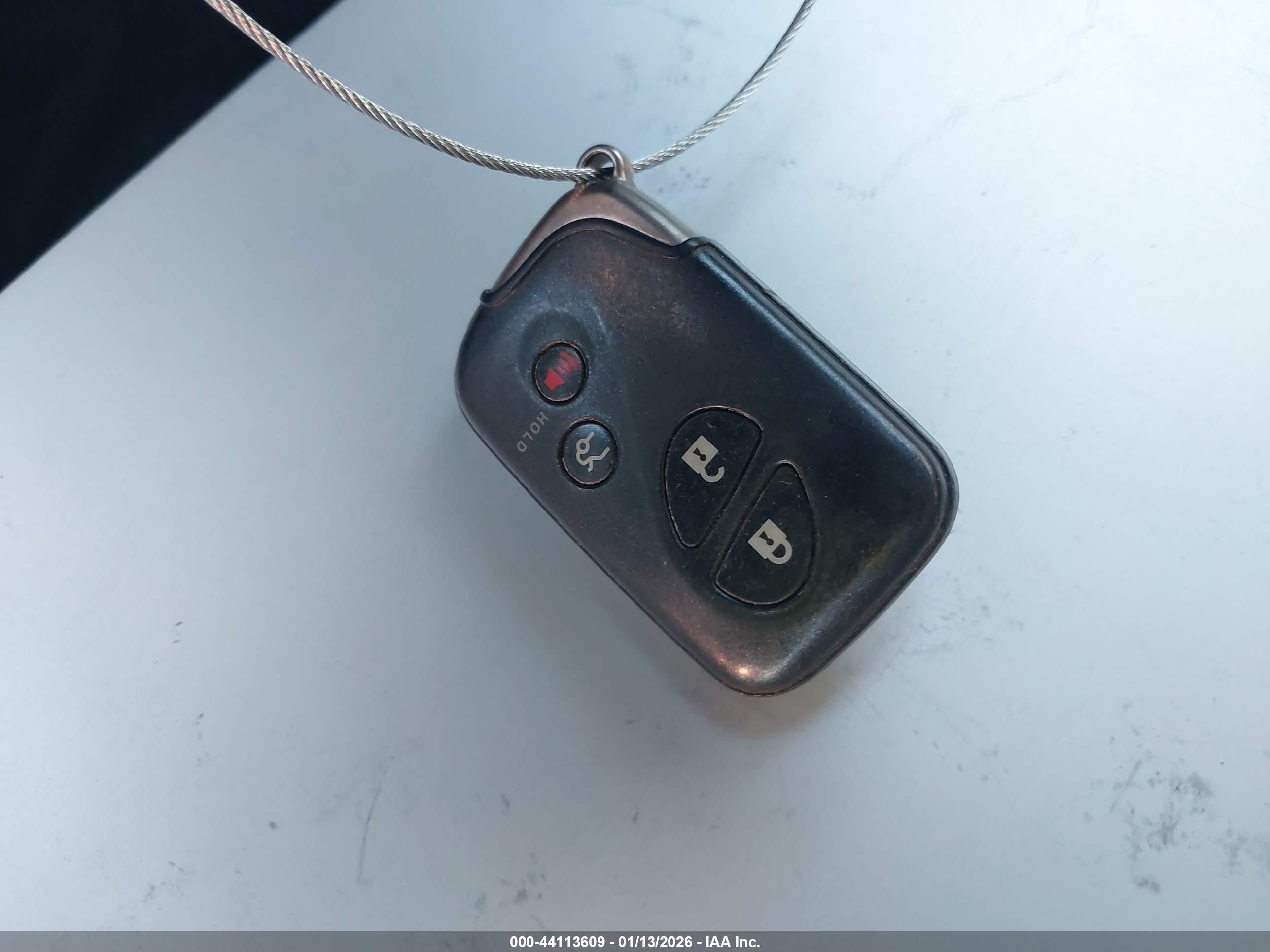 LEXUS IS image 11