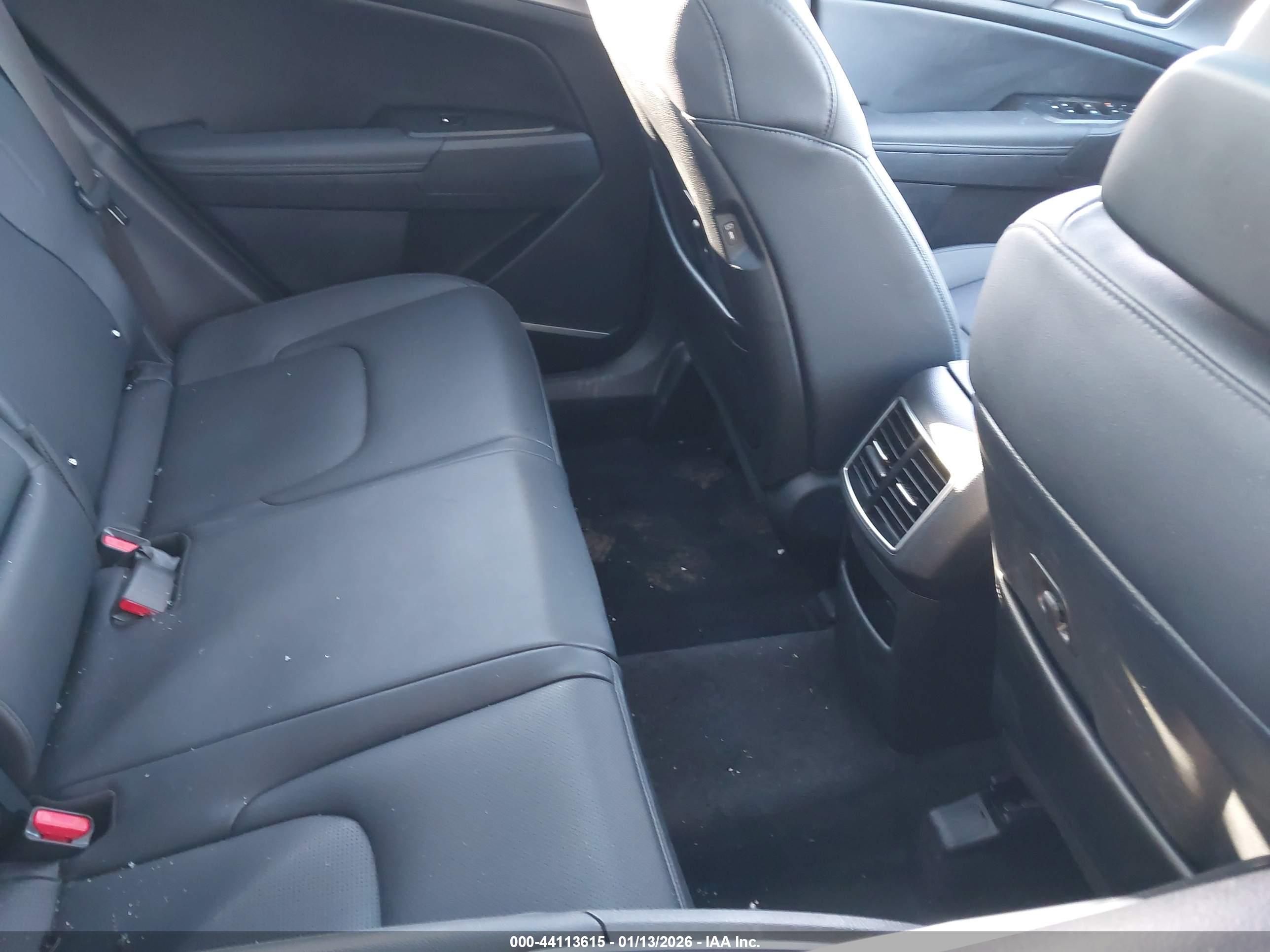 KIA SPORTAGE image 8