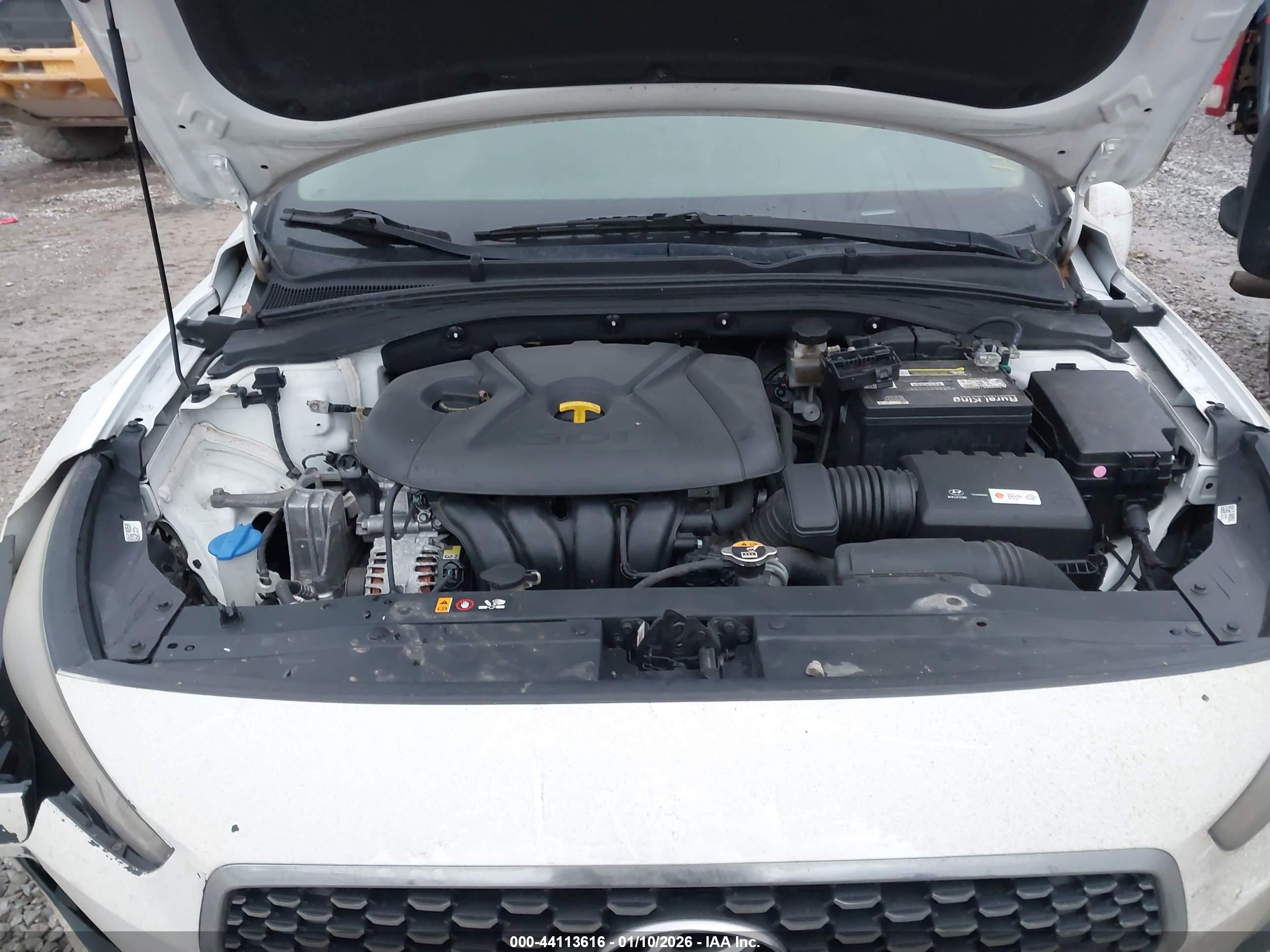 HYUNDAI ELANTRA image 10