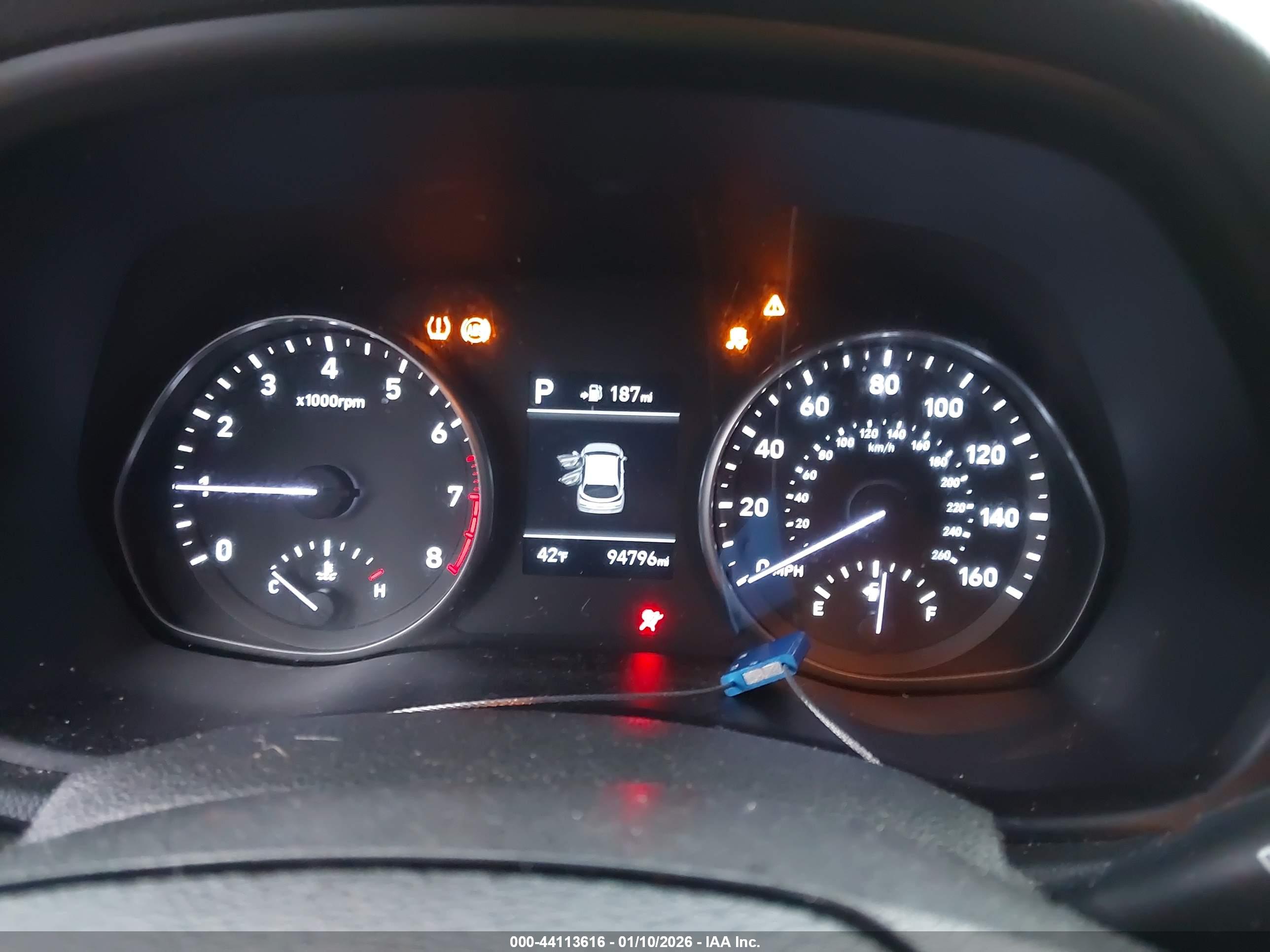 HYUNDAI ELANTRA image 7