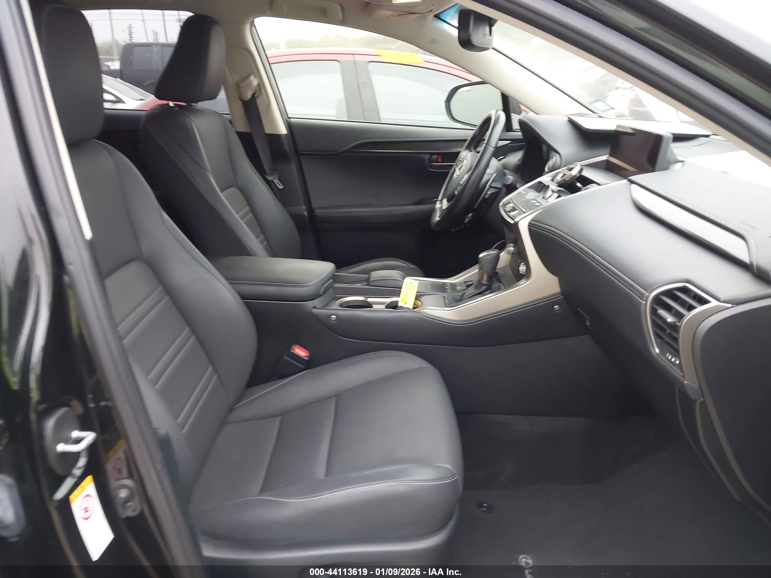 LEXUS NX image 5
