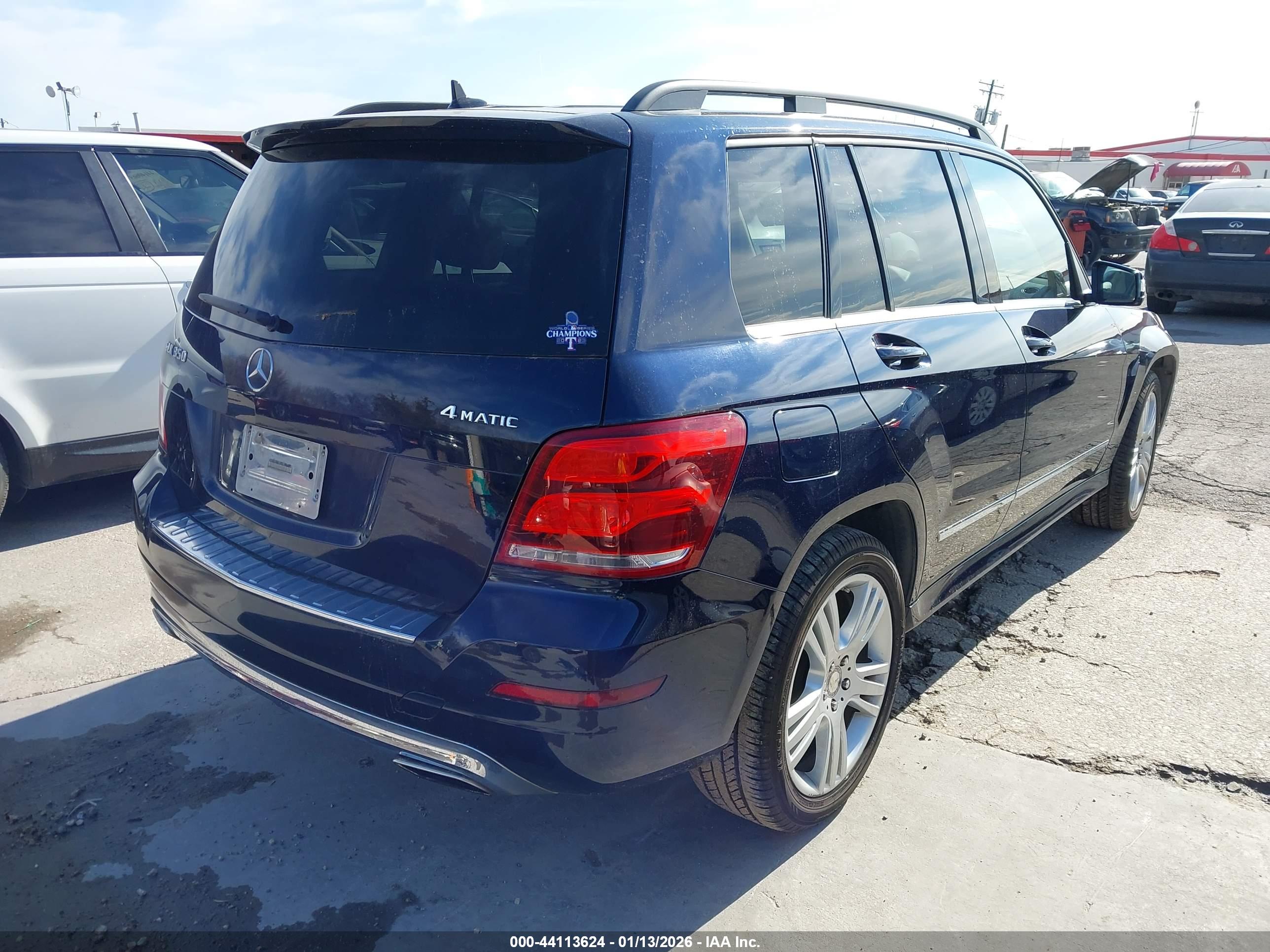 MERCEDES-BENZ GLK image 4