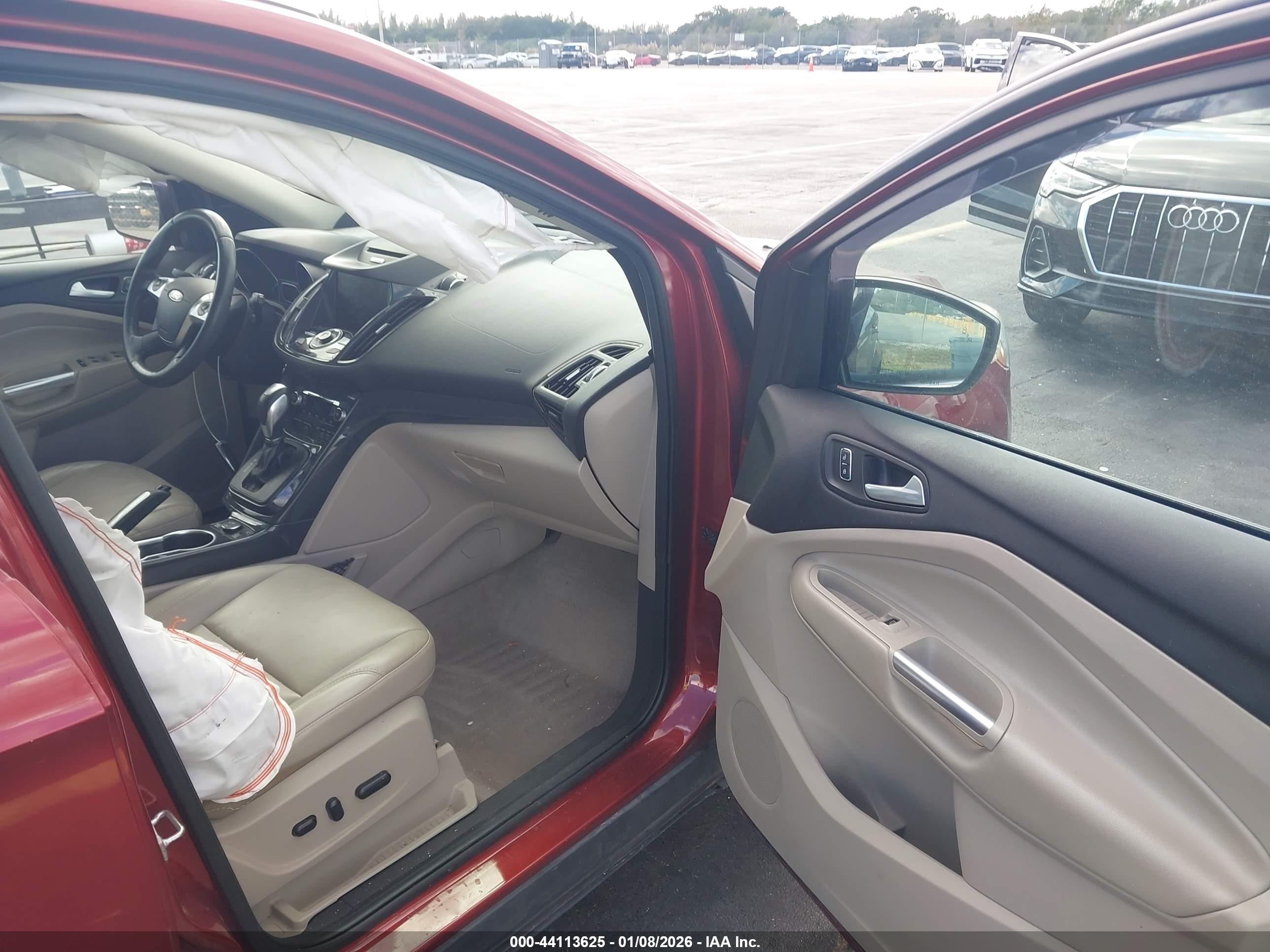 FORD ESCAPE image 5