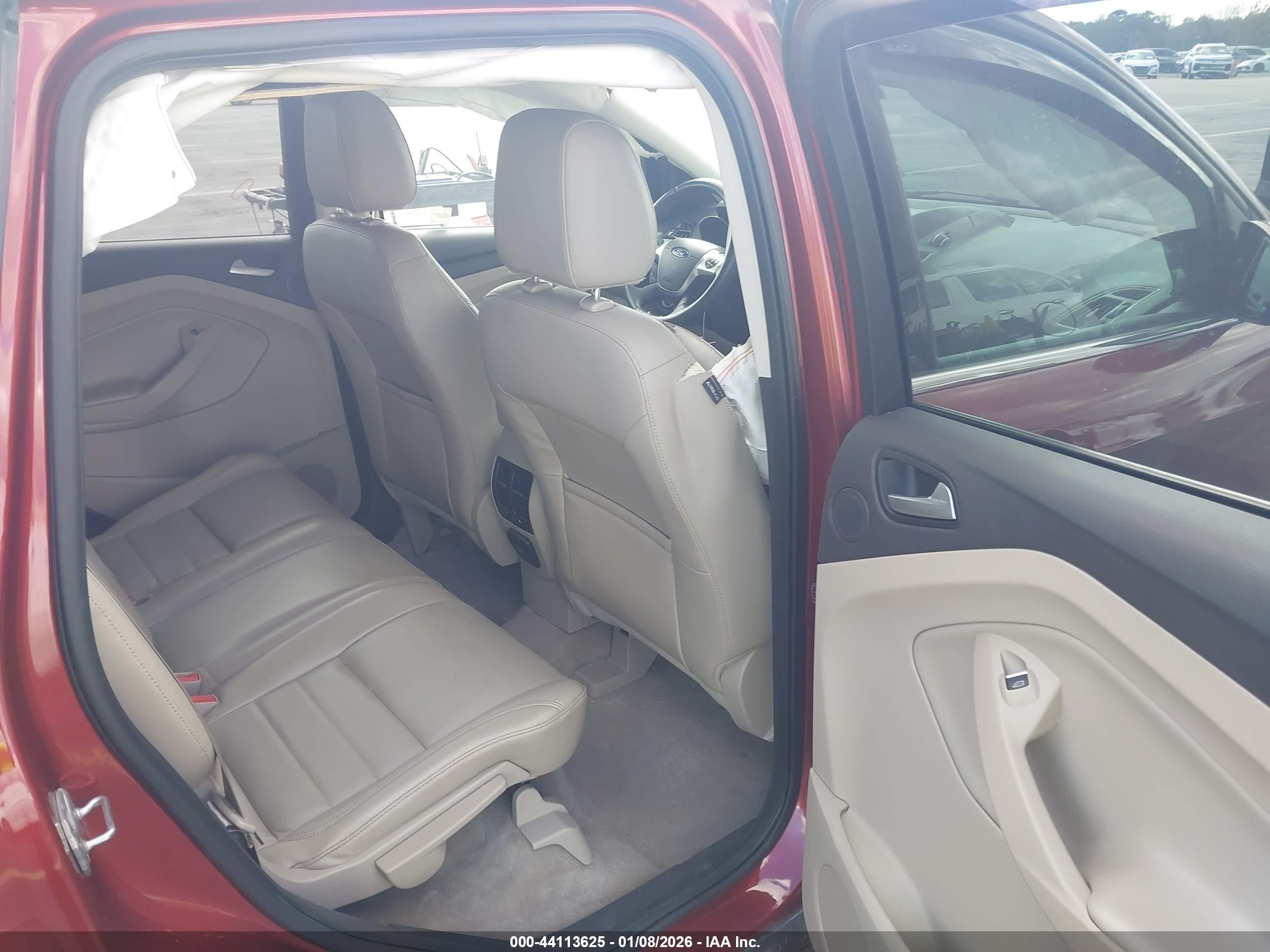 FORD ESCAPE image 8