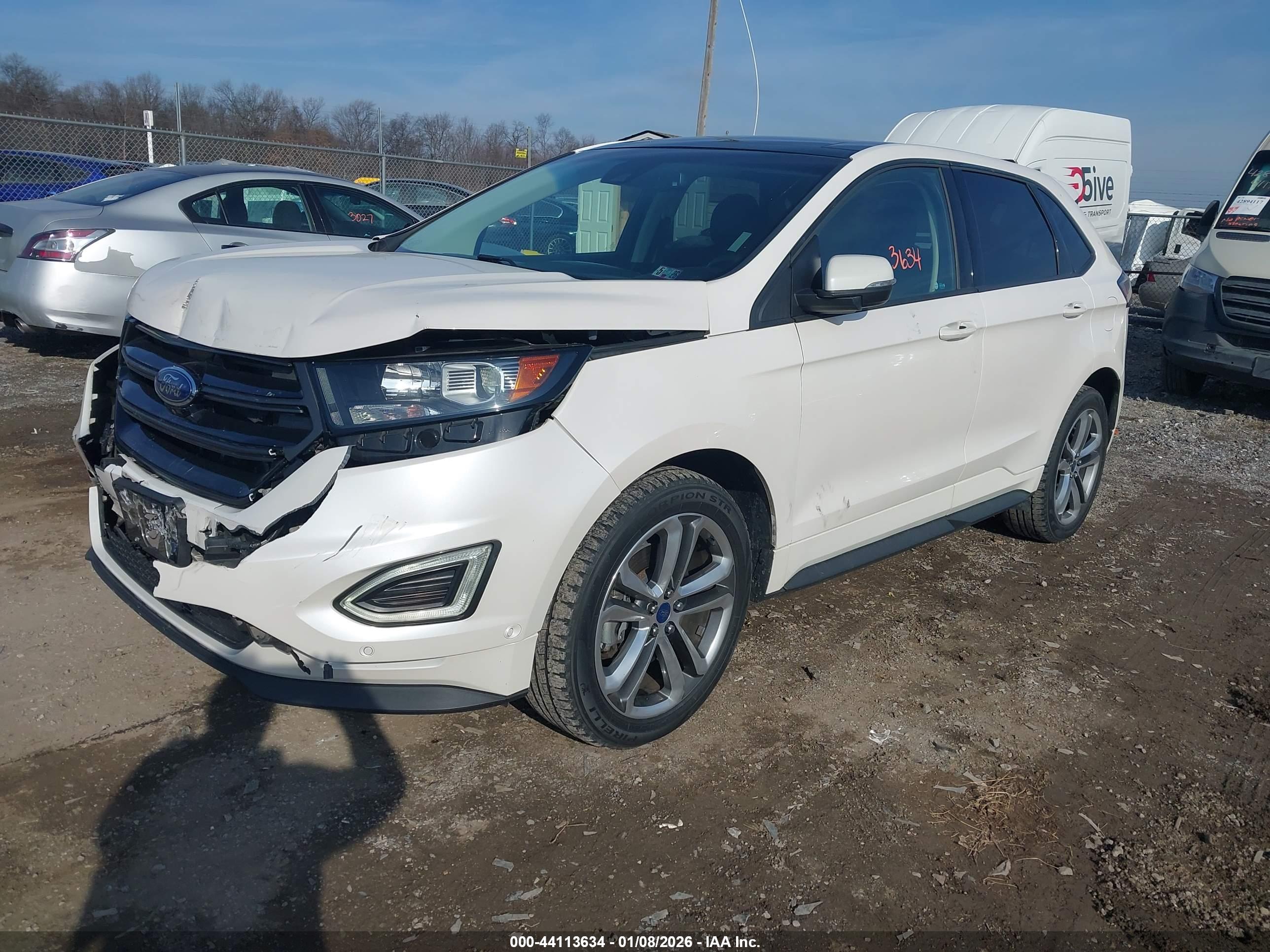 FORD EDGE image 2