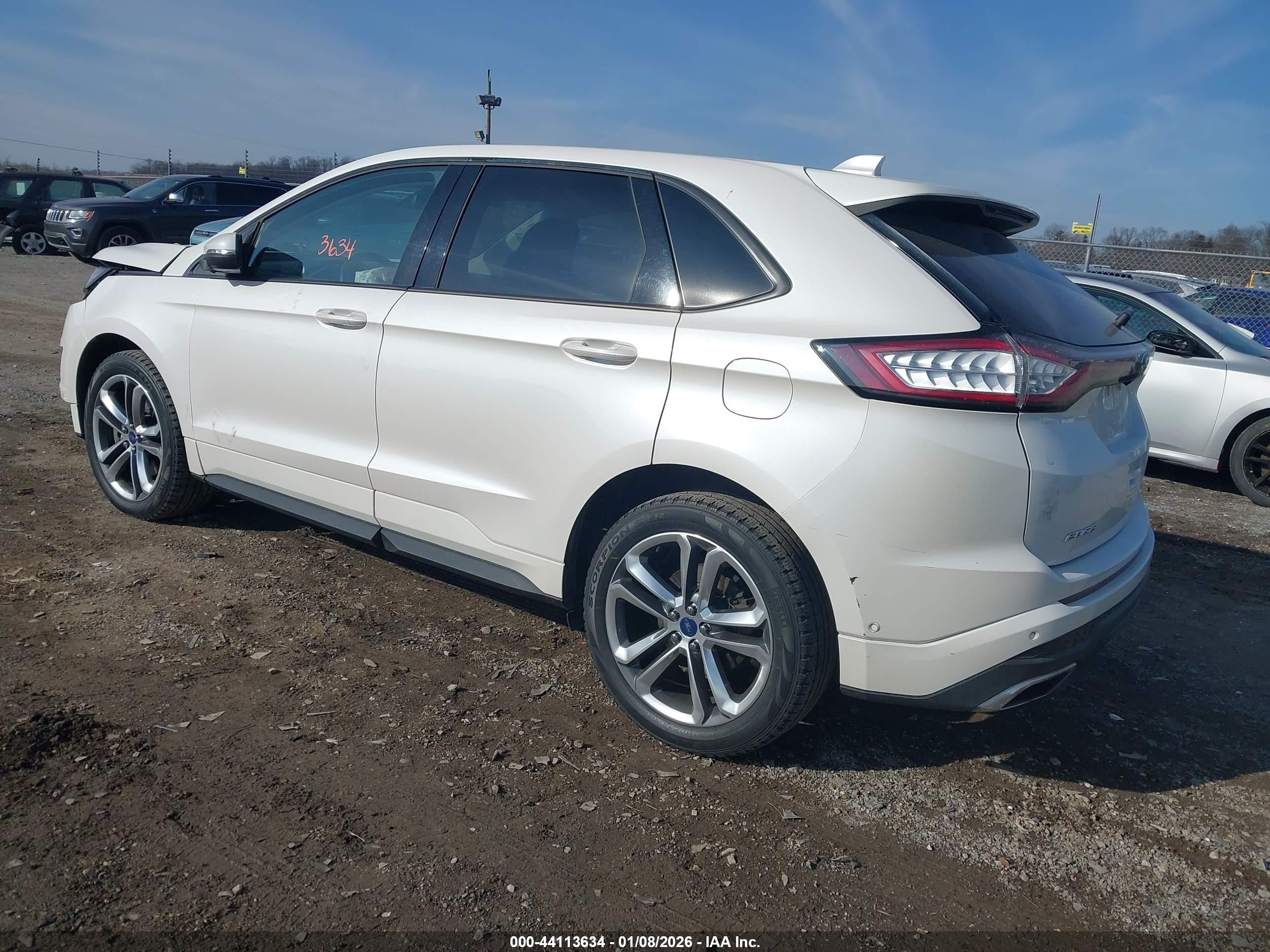 FORD EDGE image 3