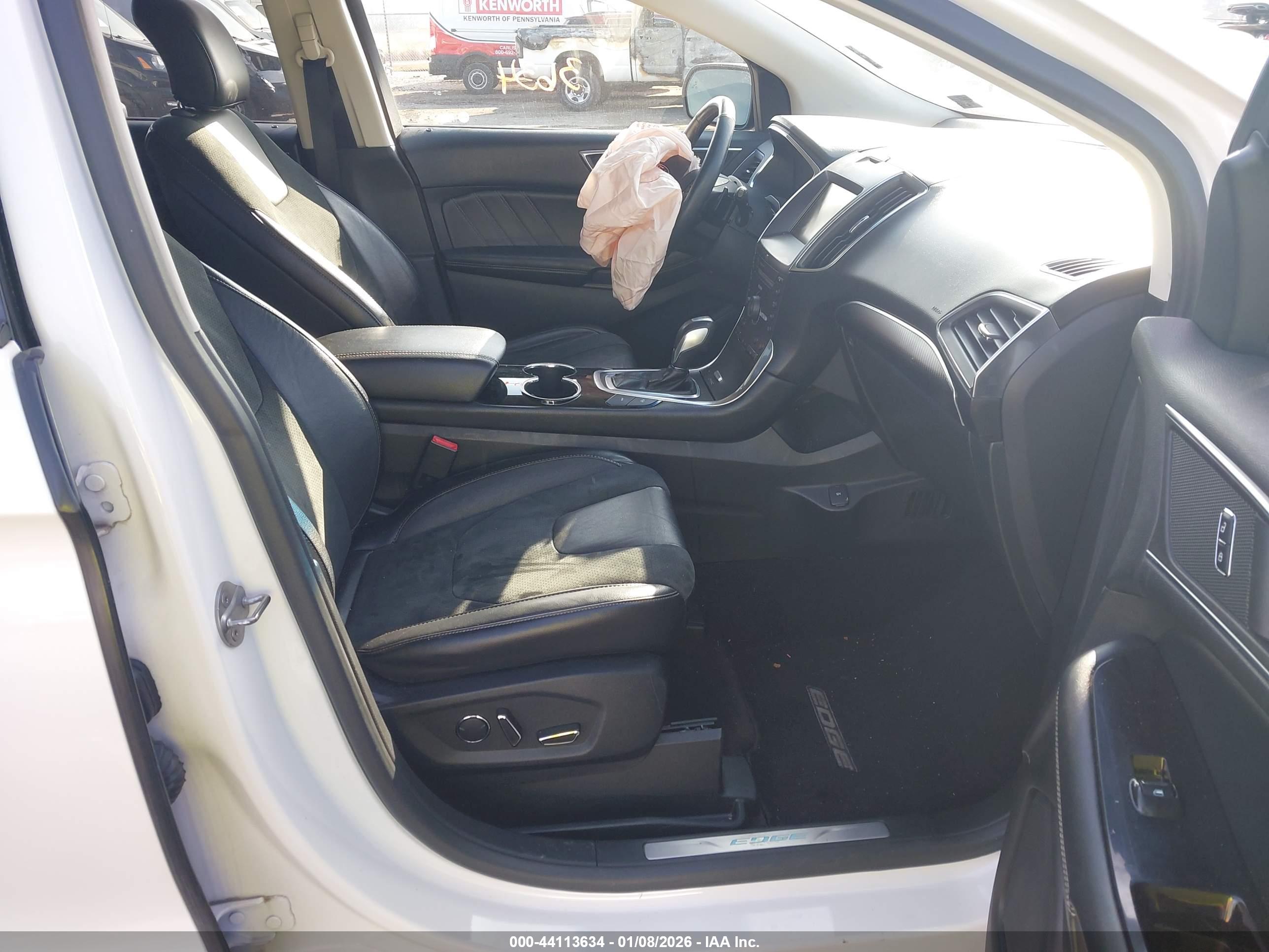 FORD EDGE image 5