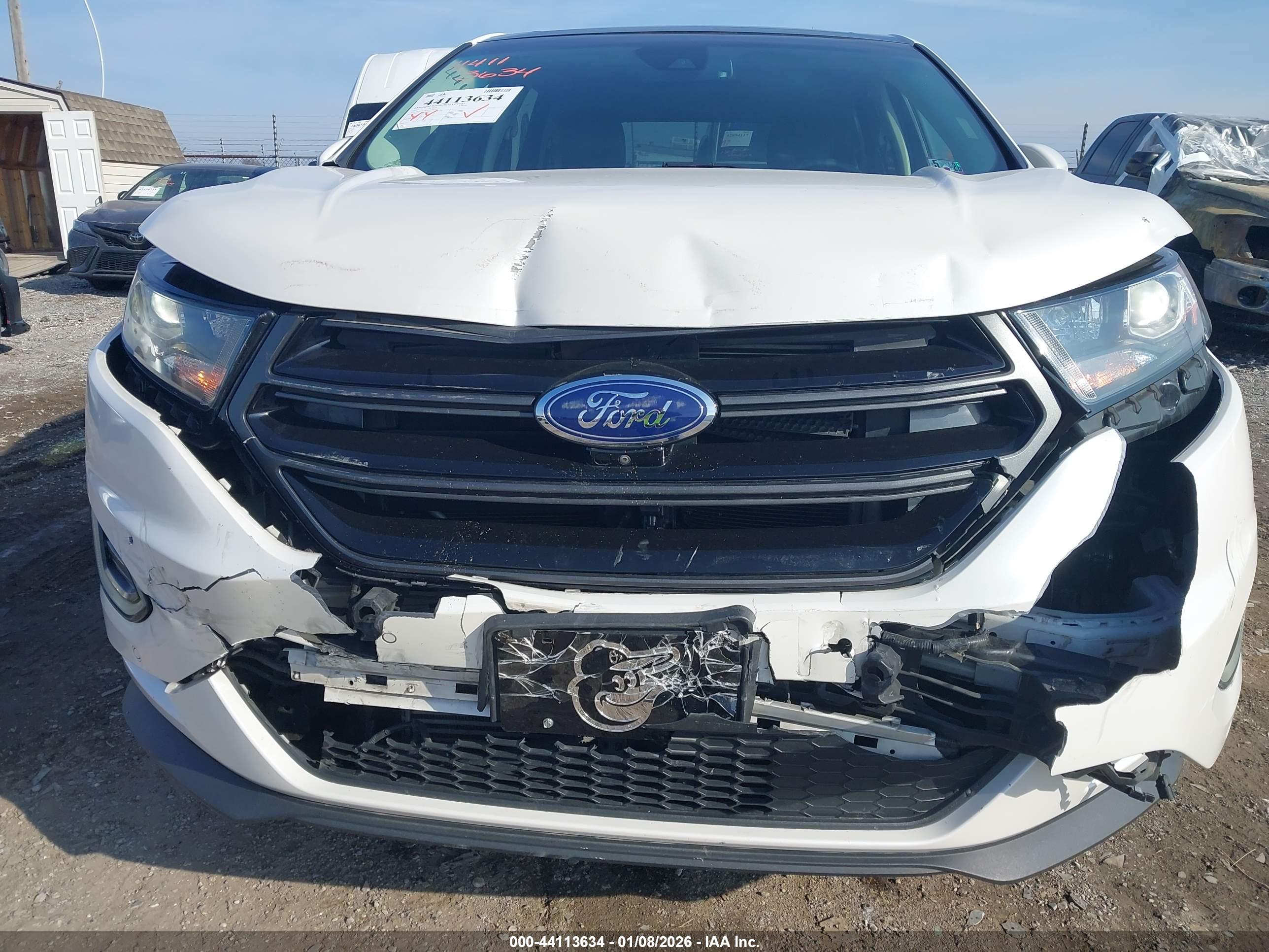 FORD EDGE image 6