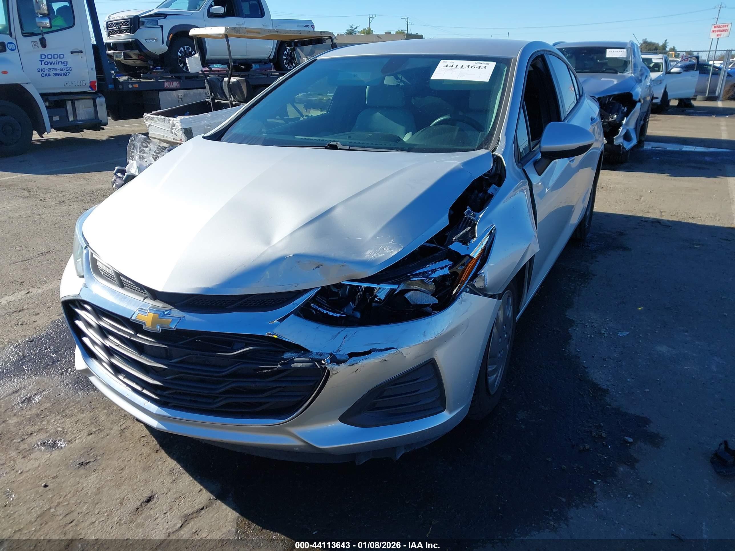 CHEVROLET CRUZE image 2