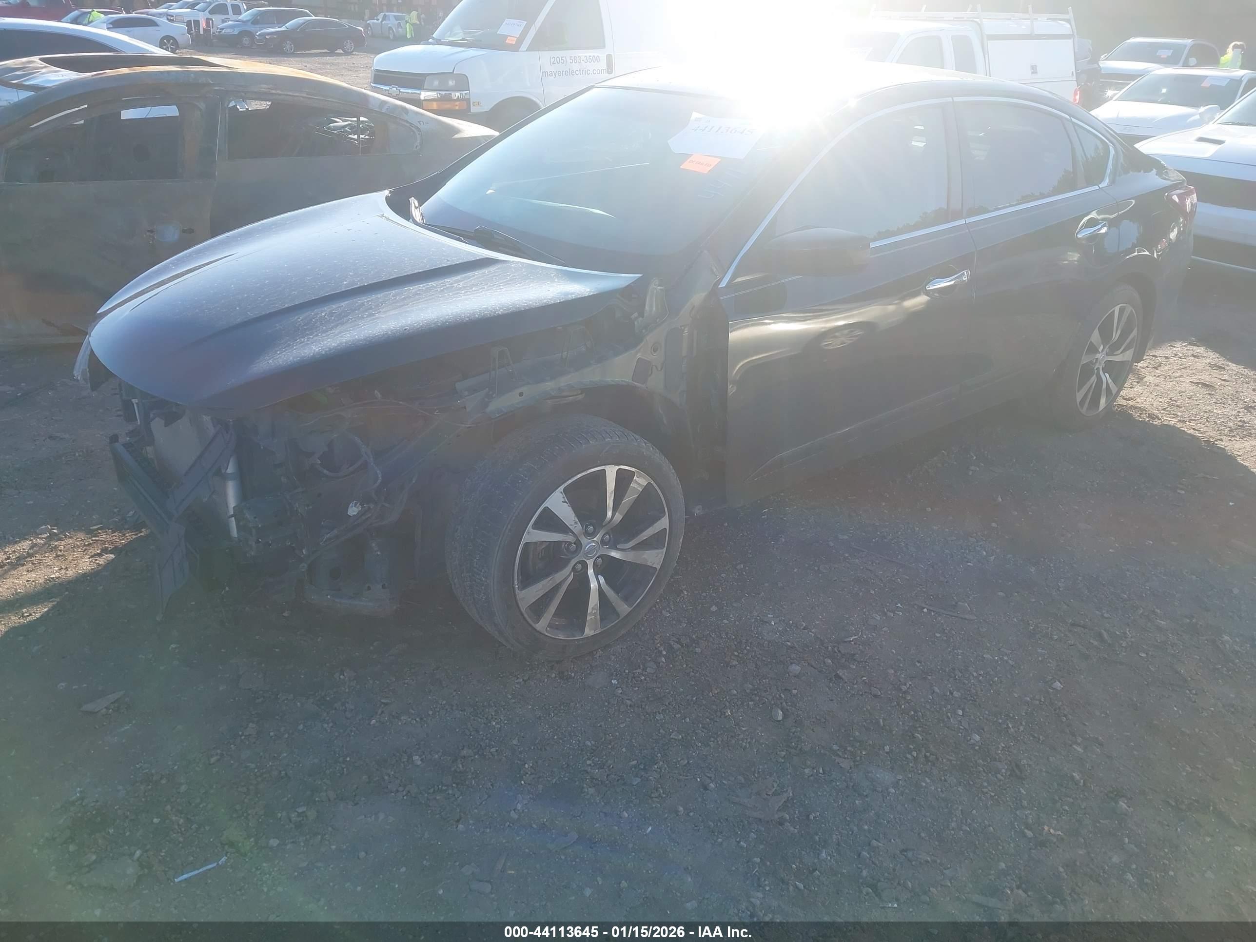 NISSAN ALTIMA image 2