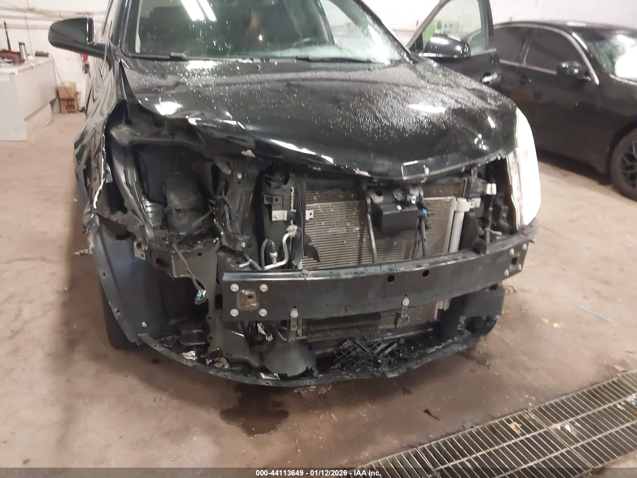 CADILLAC SRX image 6