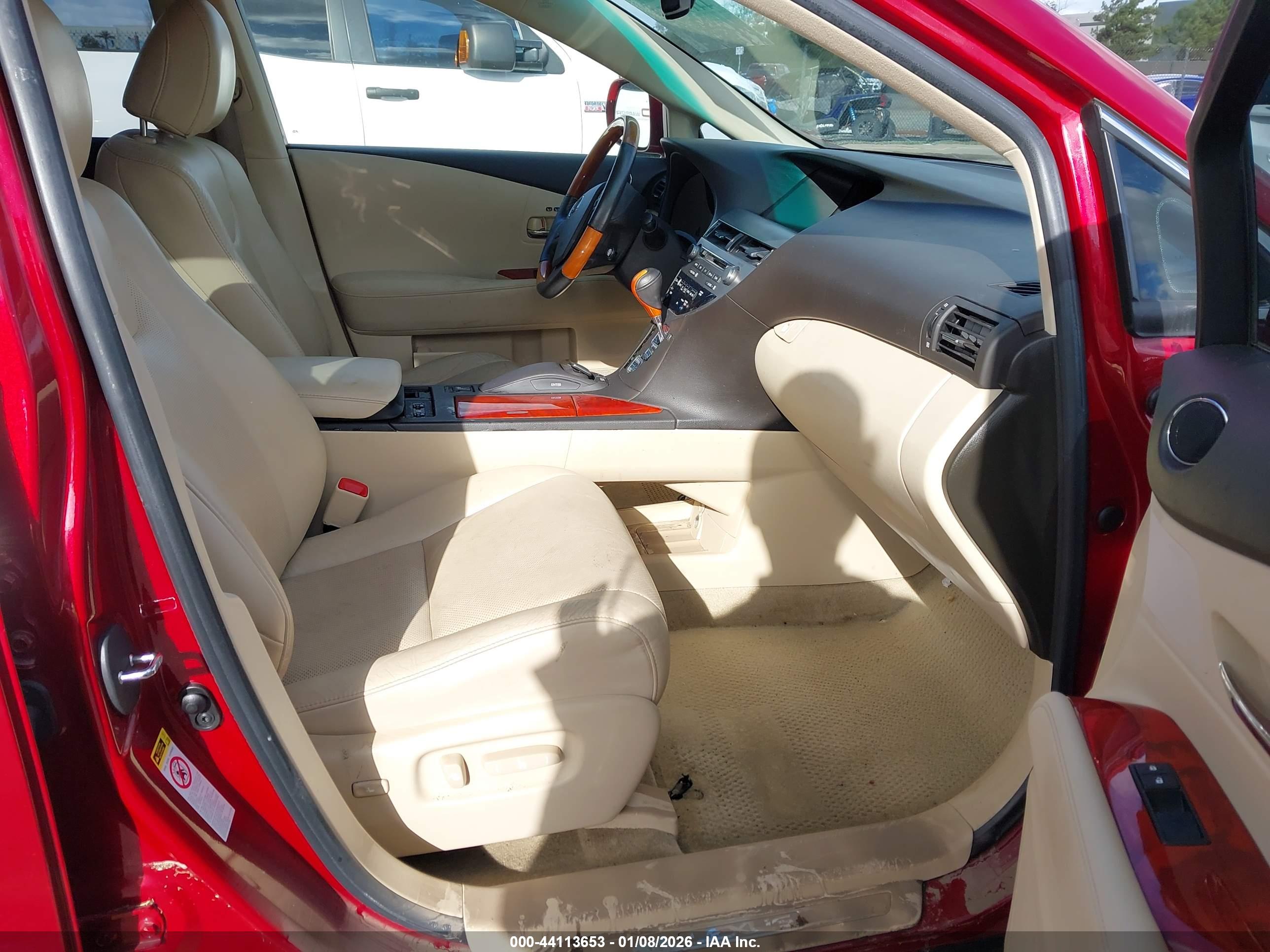LEXUS RX image 5