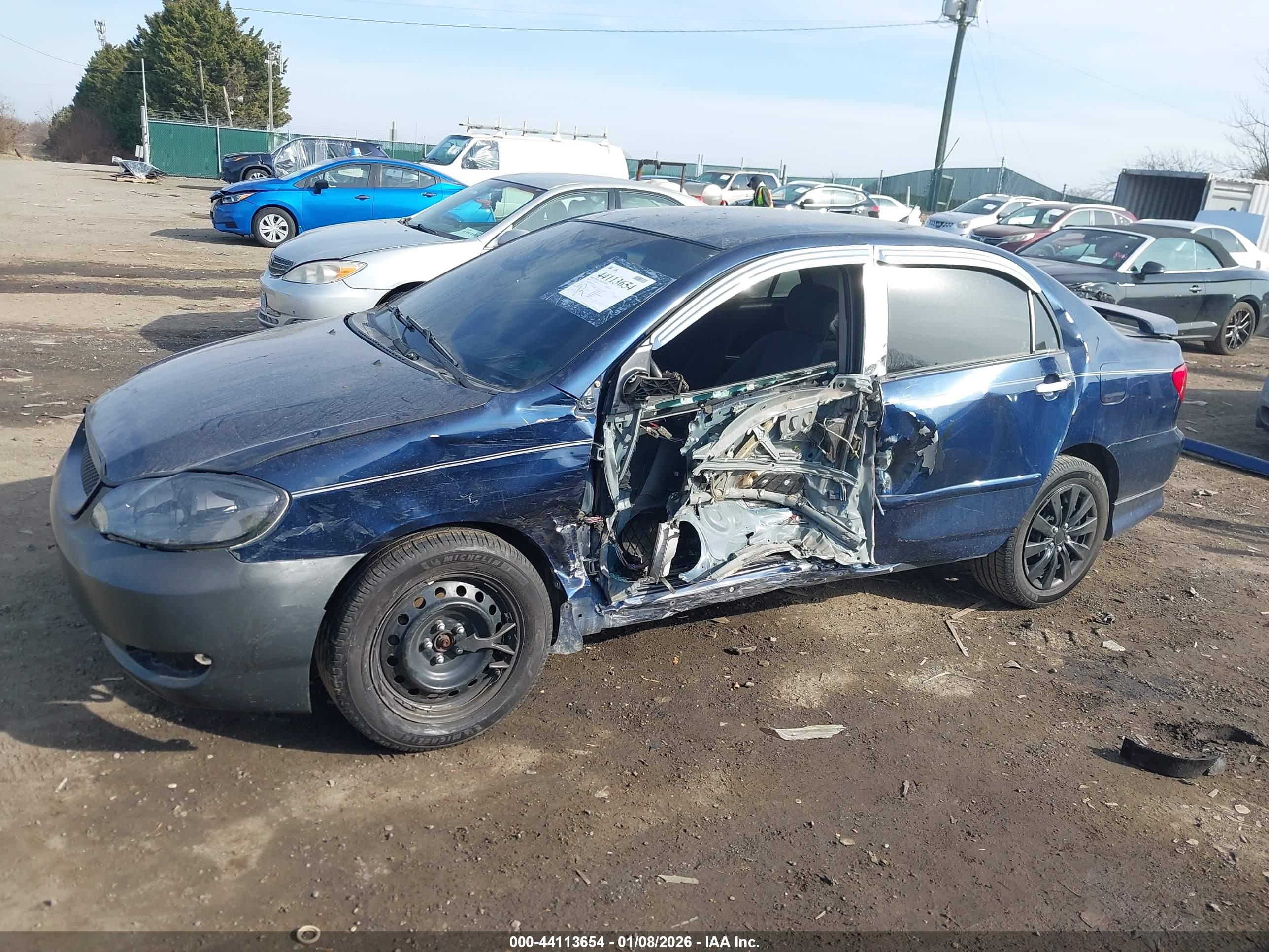 TOYOTA COROLLA image 6