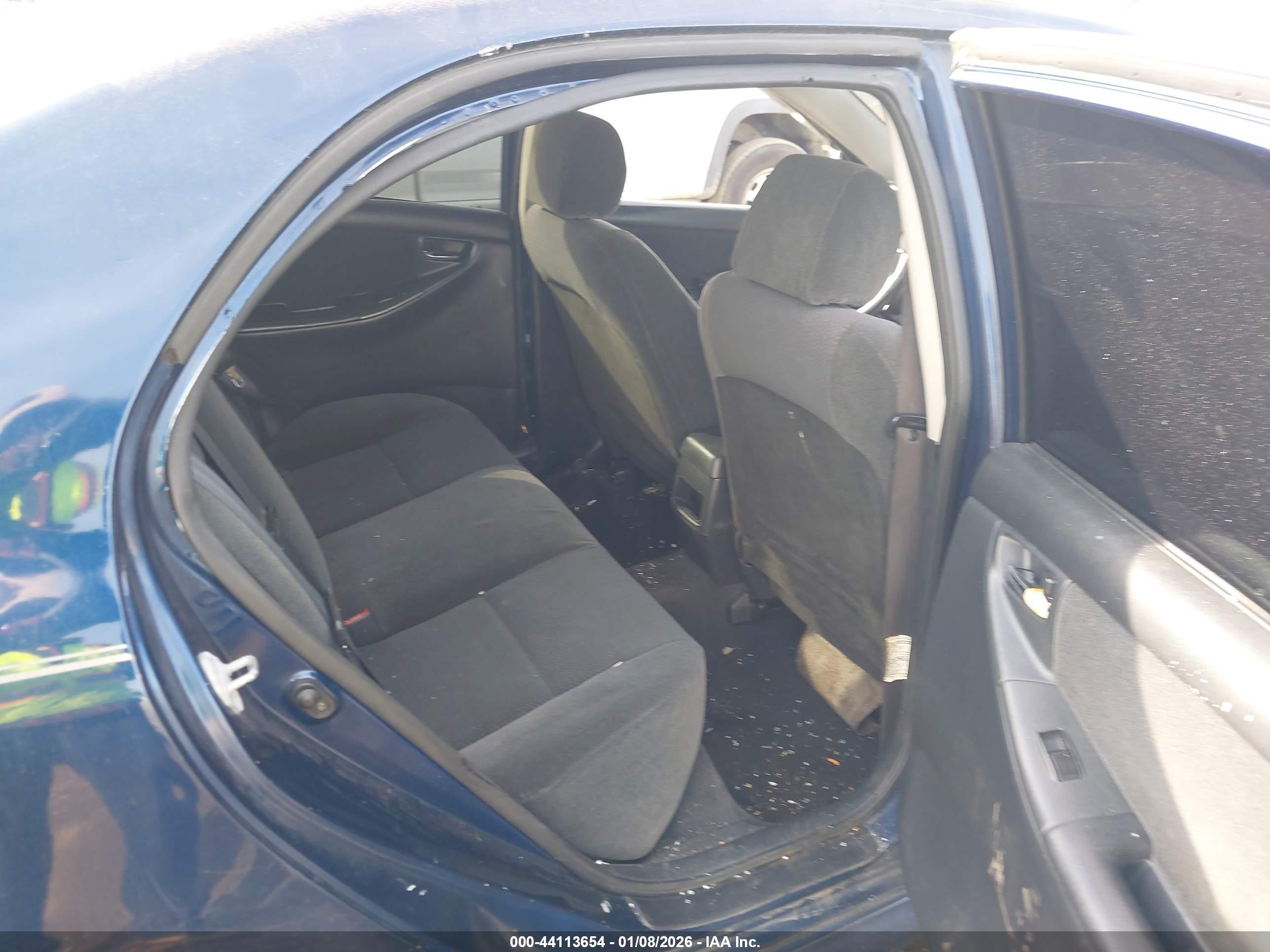 TOYOTA COROLLA image 8