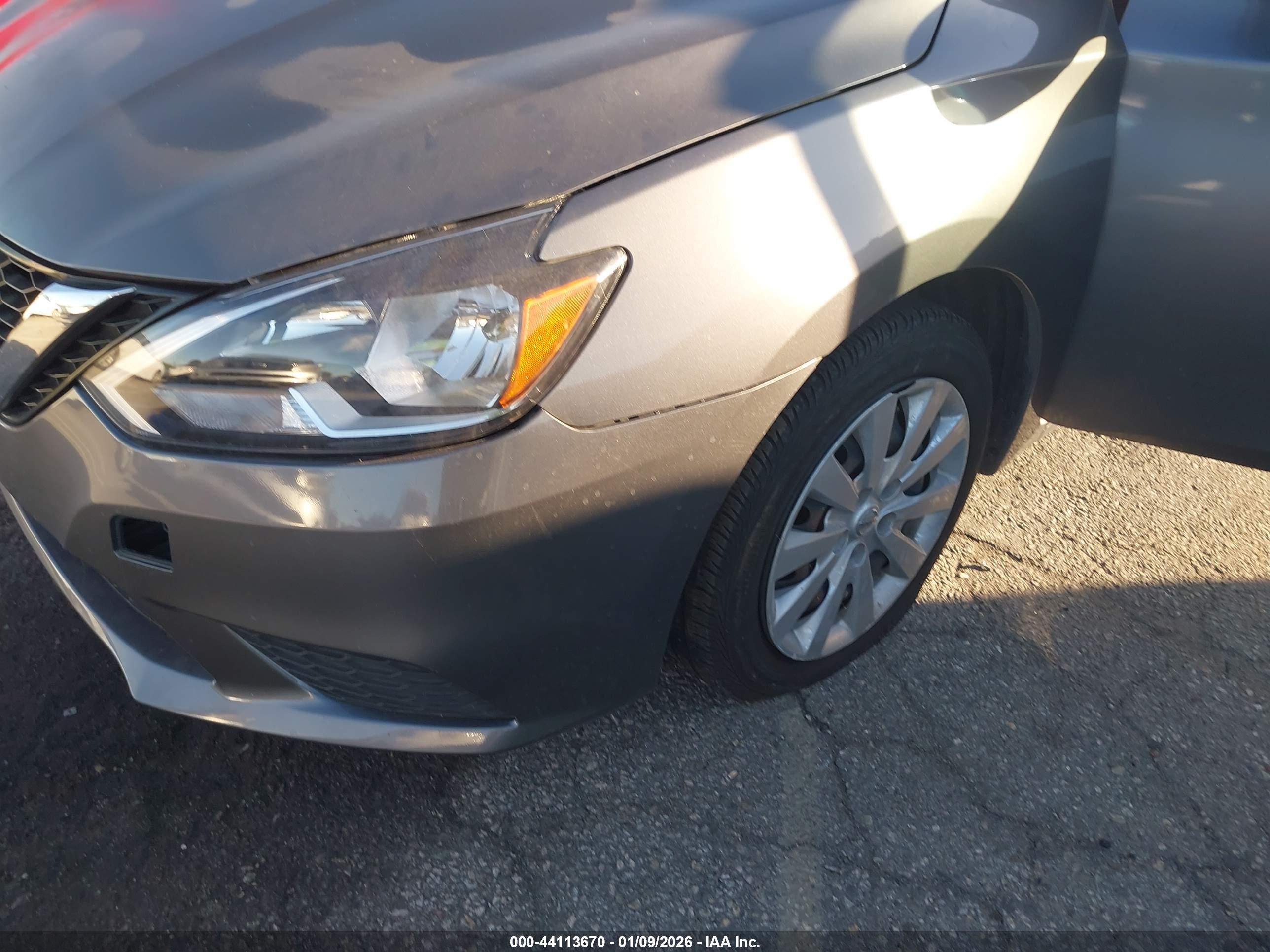 NISSAN SENTRA image 6
