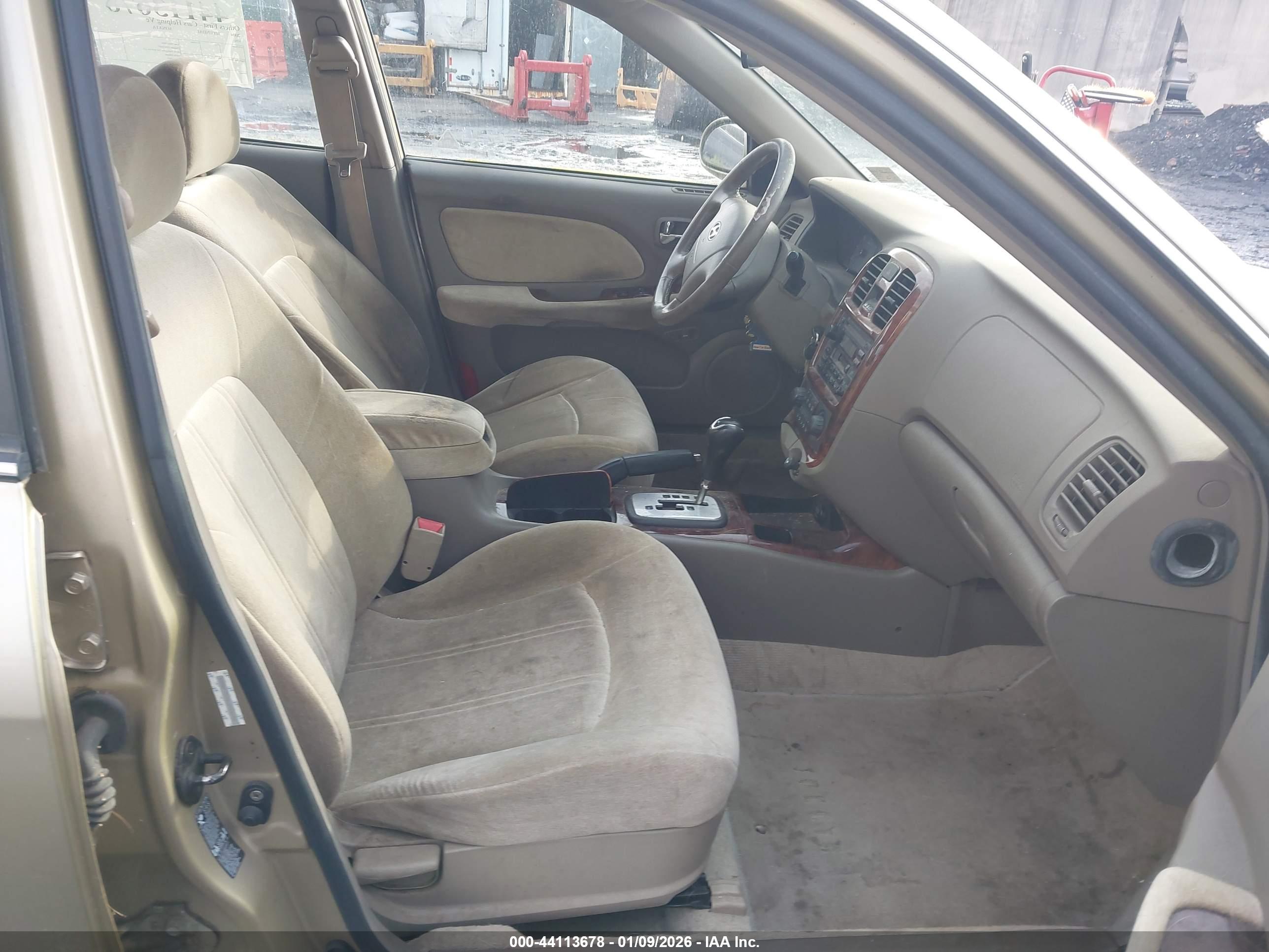 HYUNDAI SONATA image 5