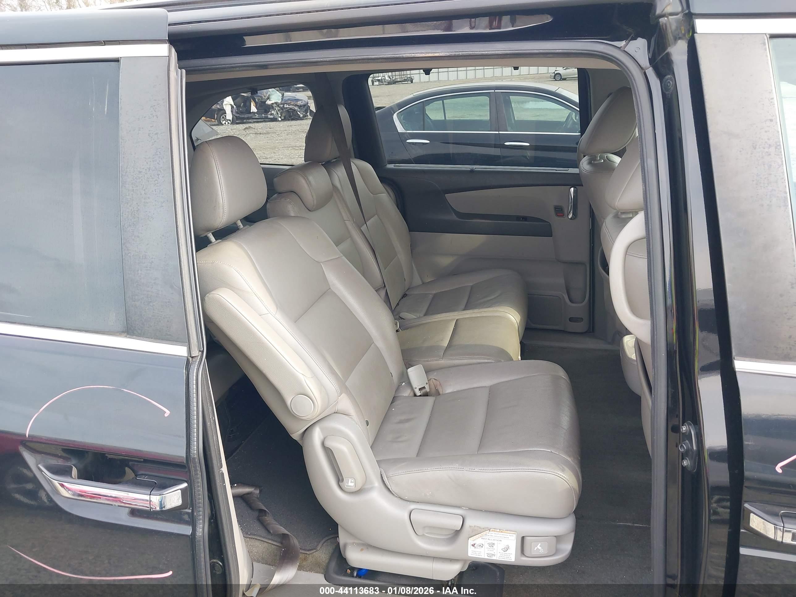 HONDA ODYSSEY image 8
