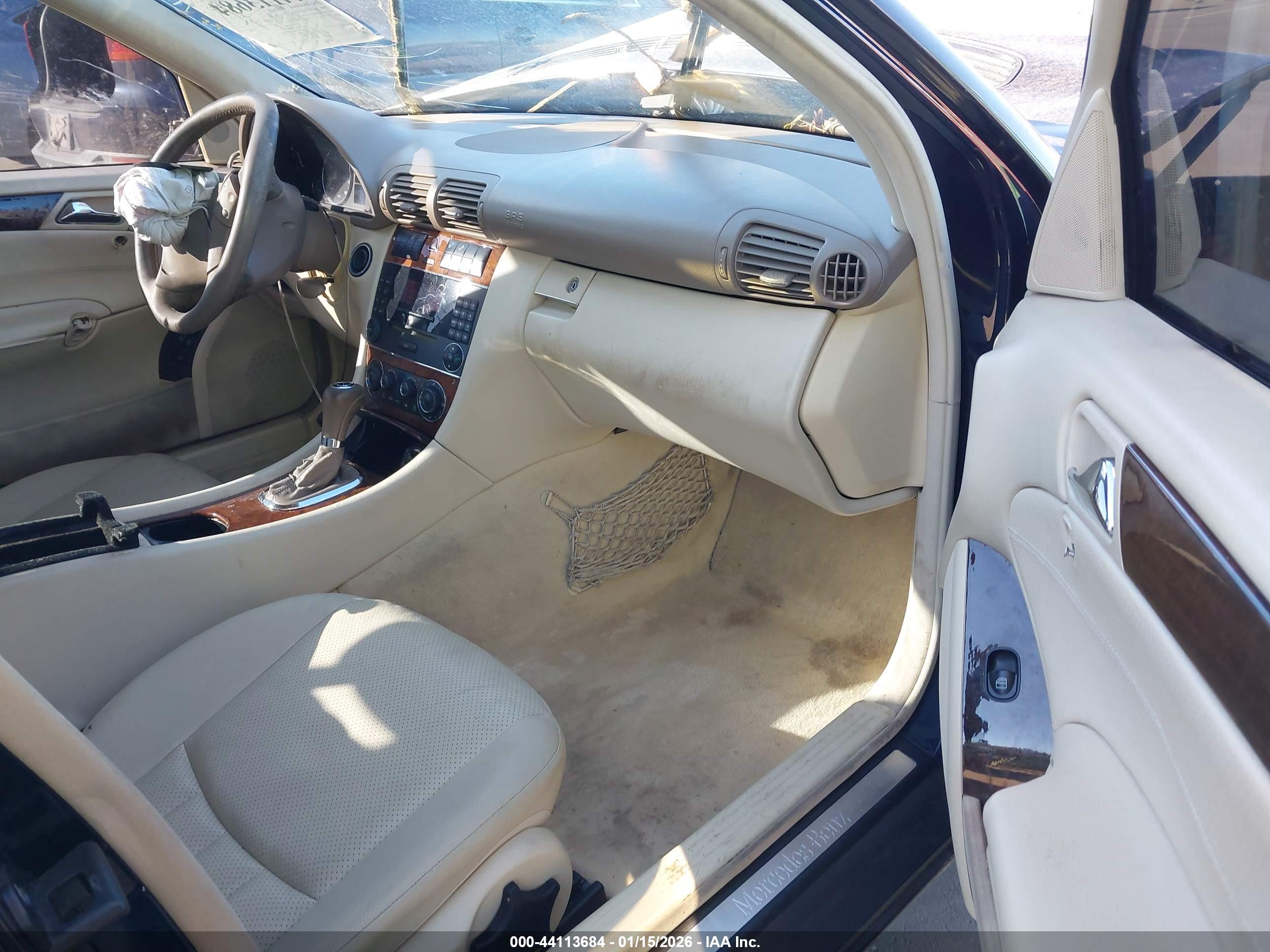 MERCEDES-BENZ C image 5