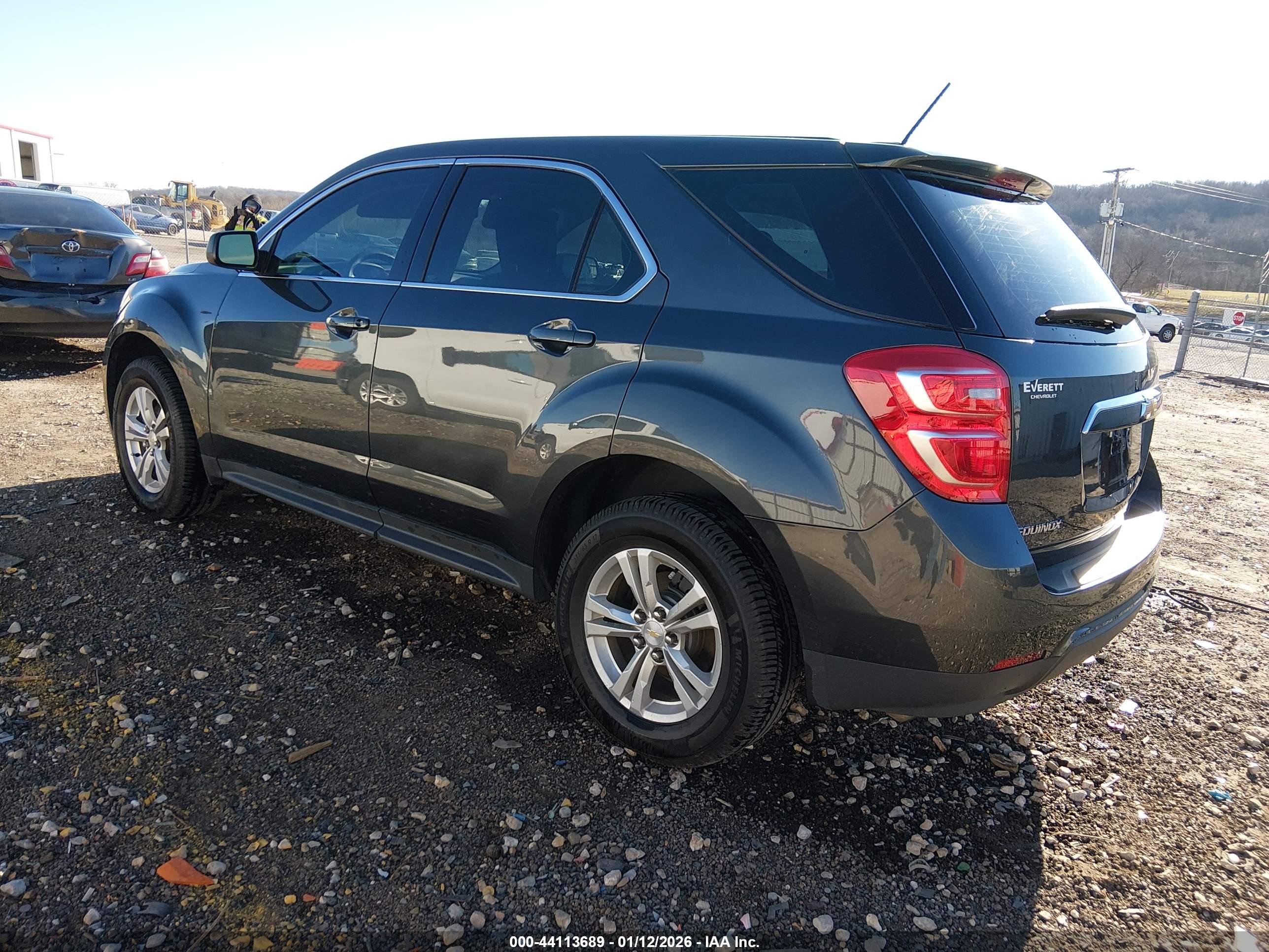 CHEVROLET EQUINOX image 3
