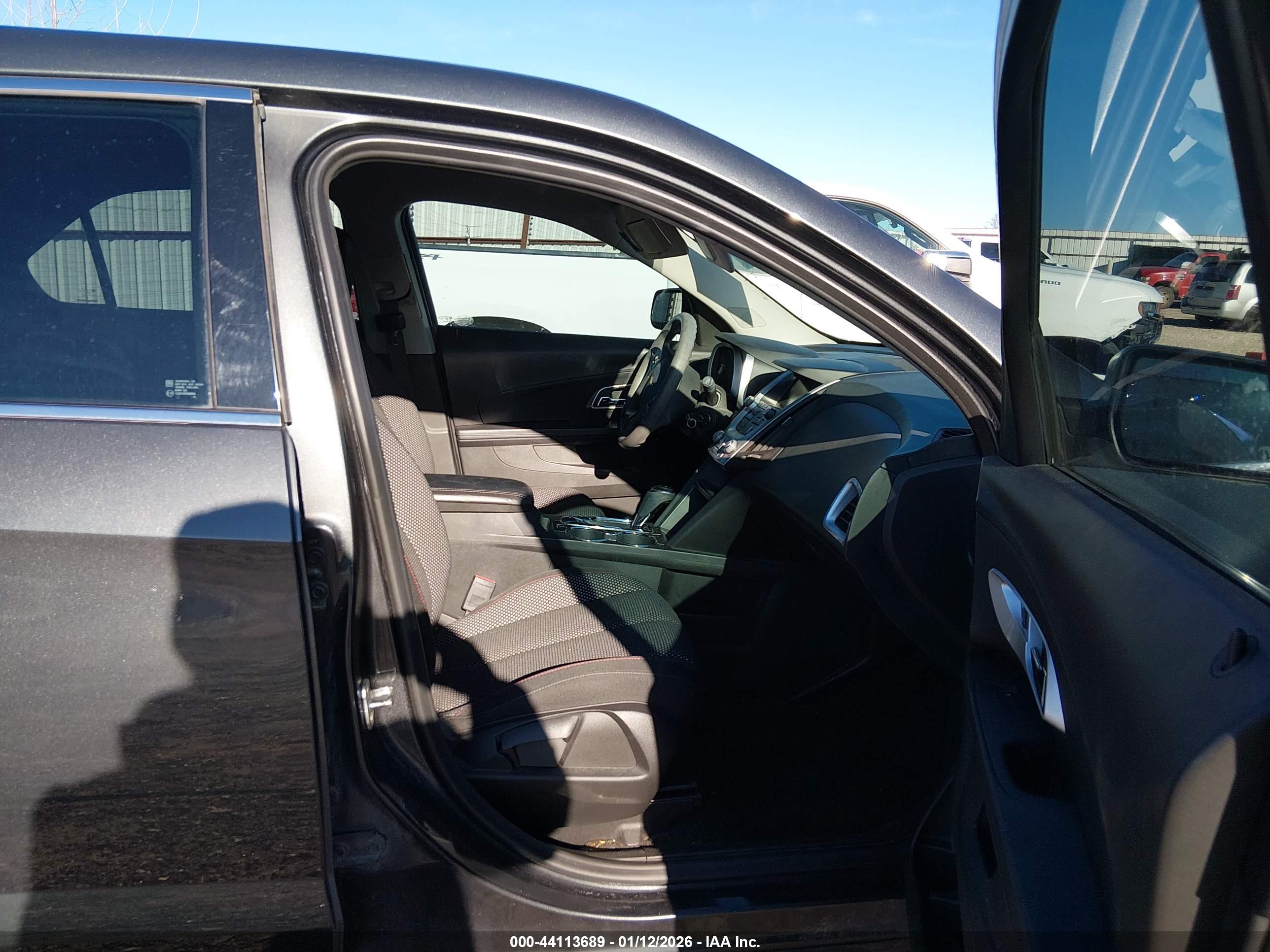 CHEVROLET EQUINOX image 5