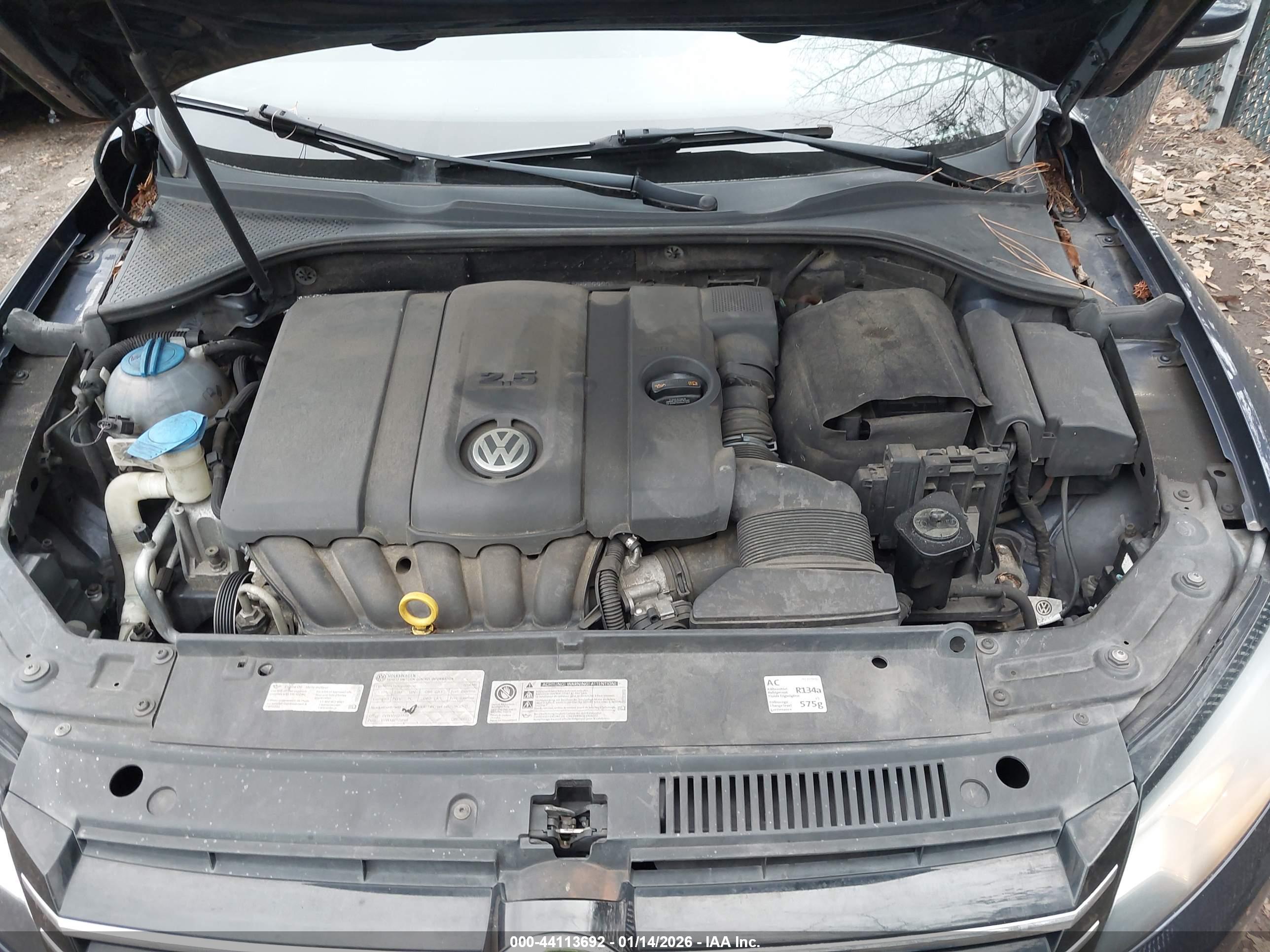 VOLKSWAGEN PASSAT image 10