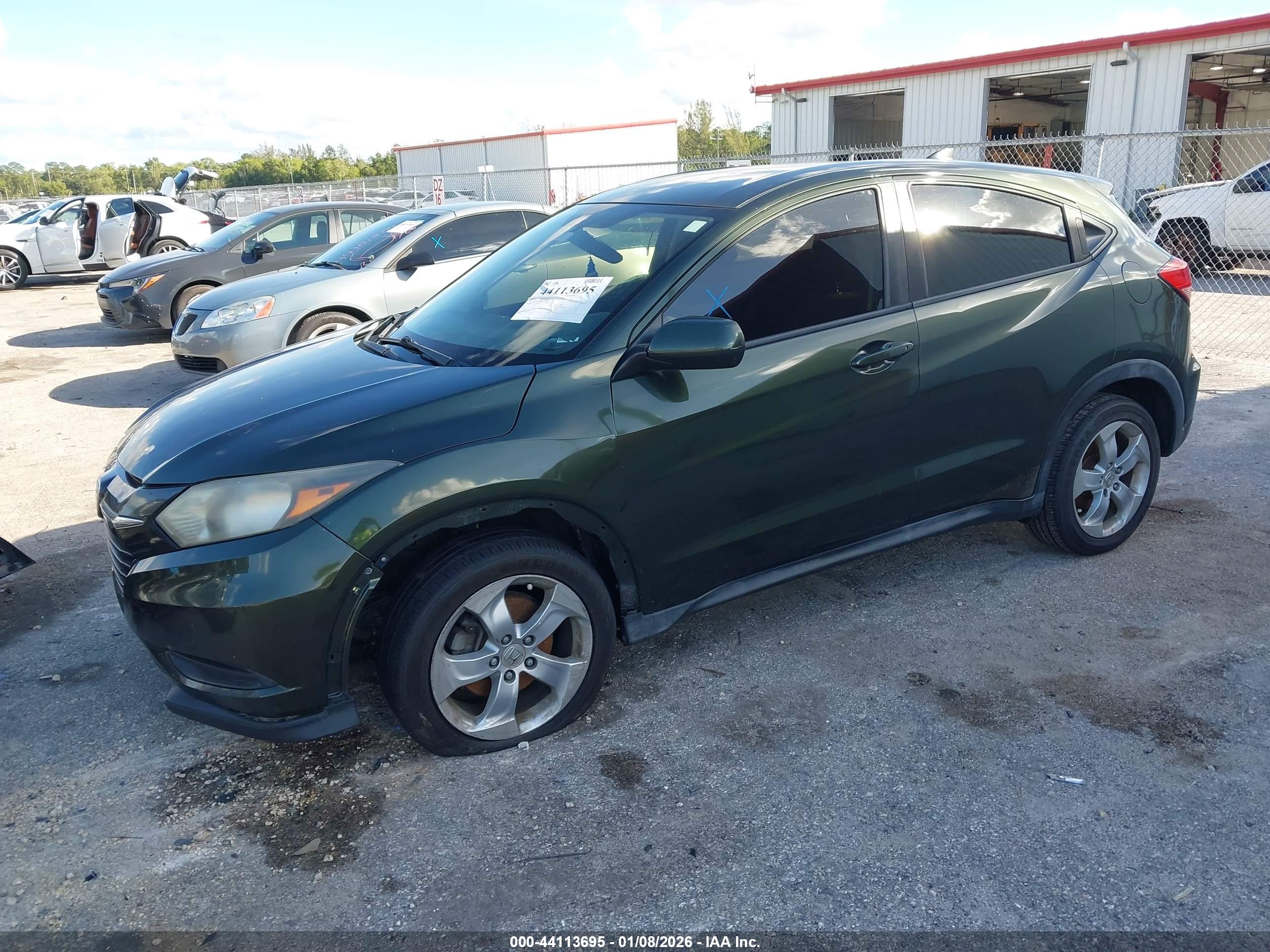 HONDA HR-V image 2