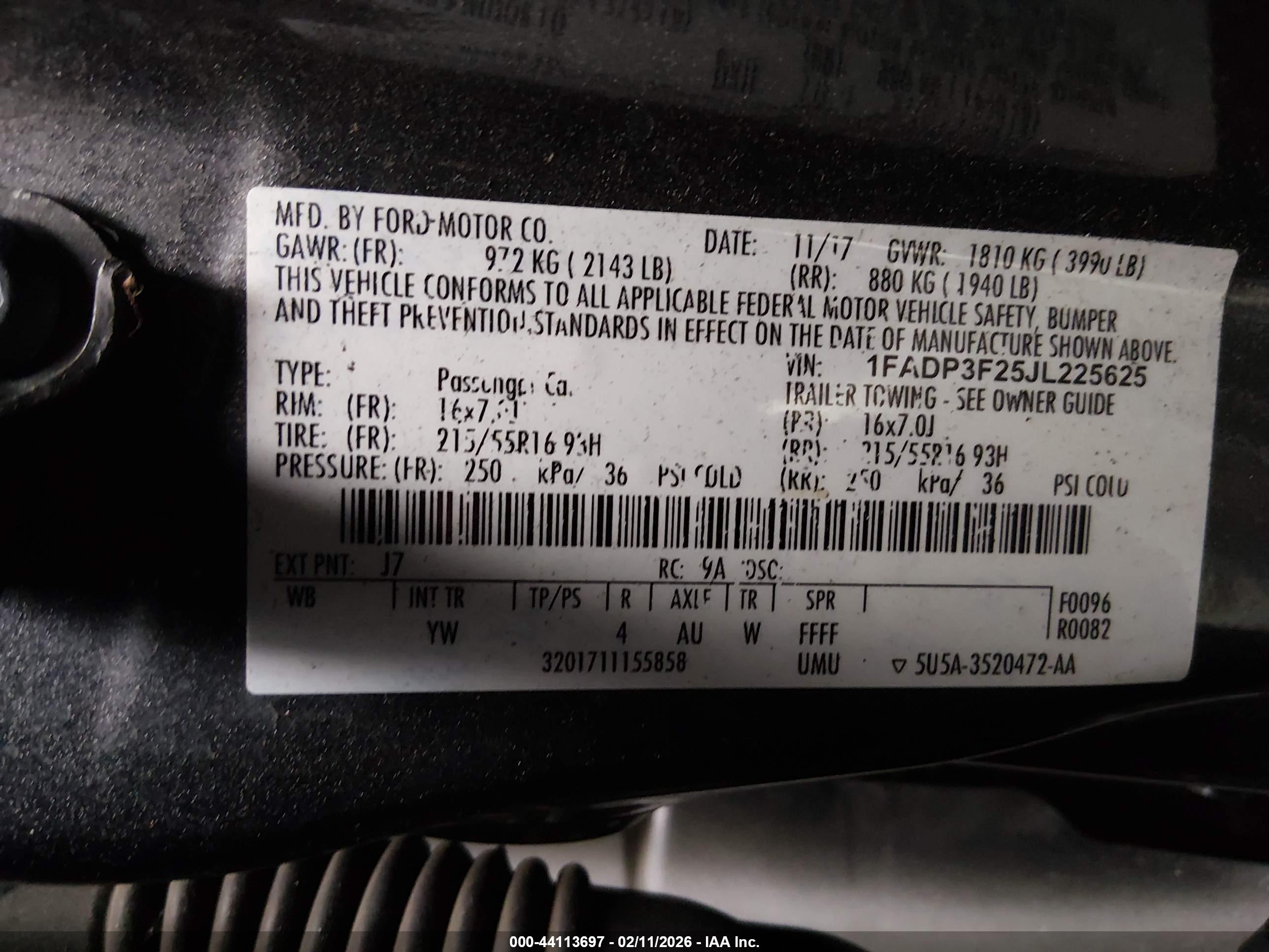 FORD FOCUS image 9
