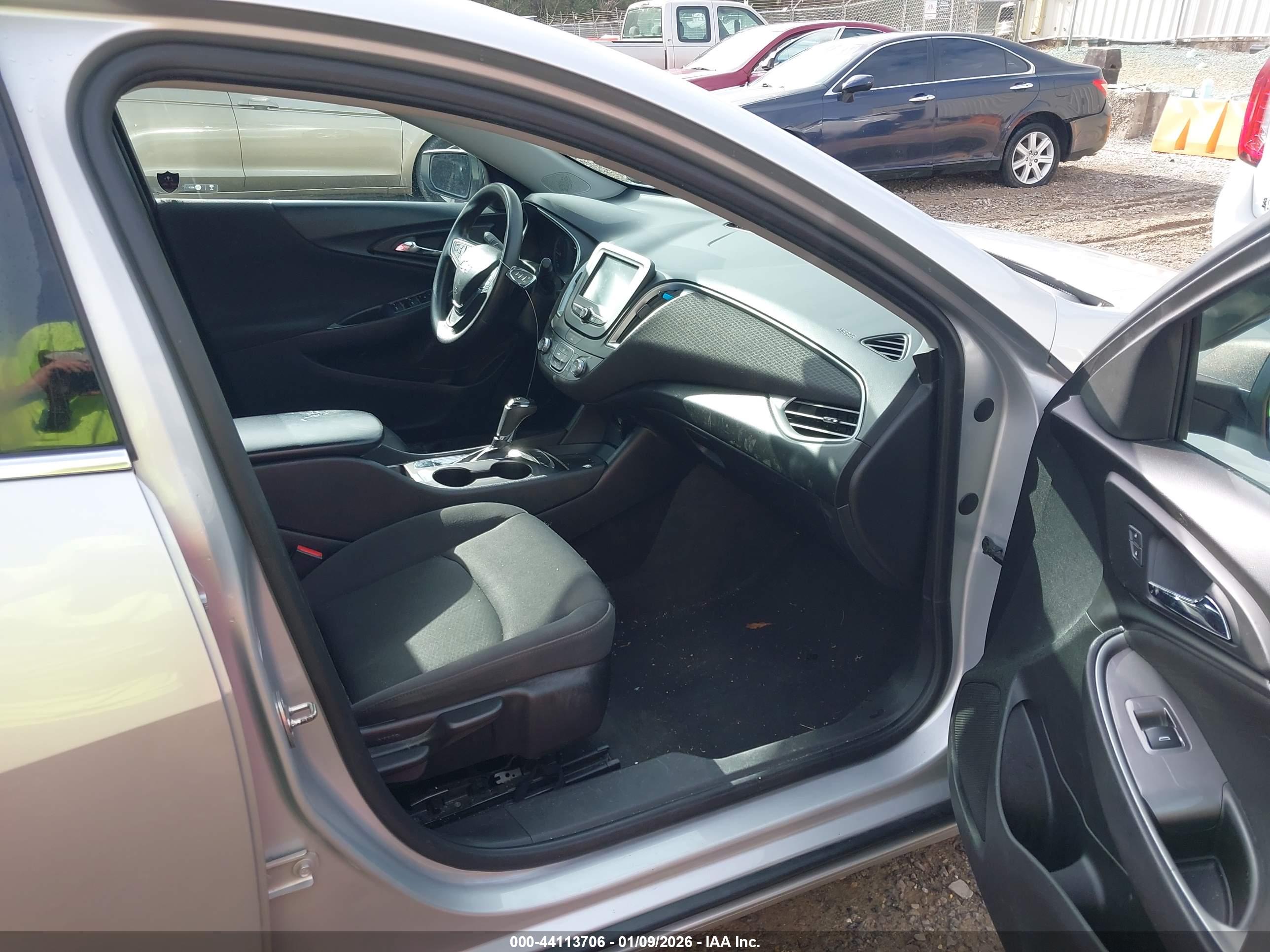 CHEVROLET MALIBU image 5